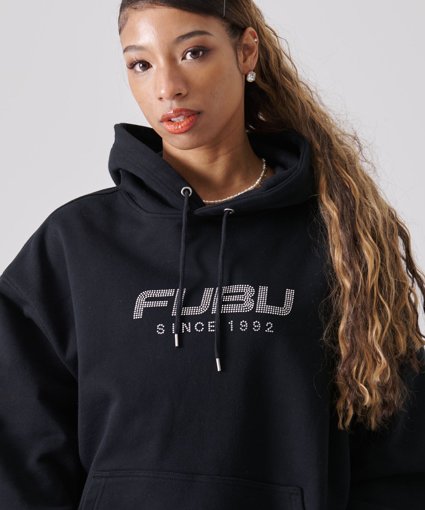 RHINESTONE OG LOGO HOODIE/ラインストーンロゴフーディー【FAM-51705】