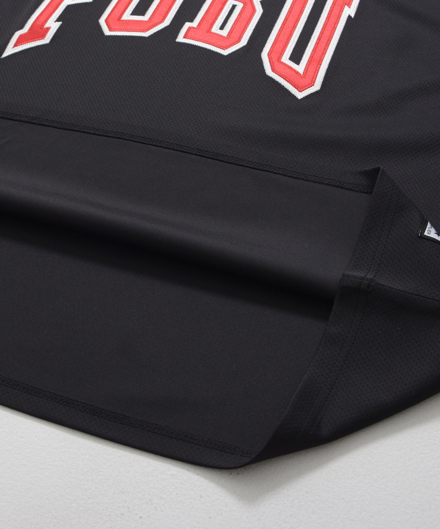 MESH LETTER LOGO T-SHIRT/メッシュレターロゴTシャツ【FAM-51725】