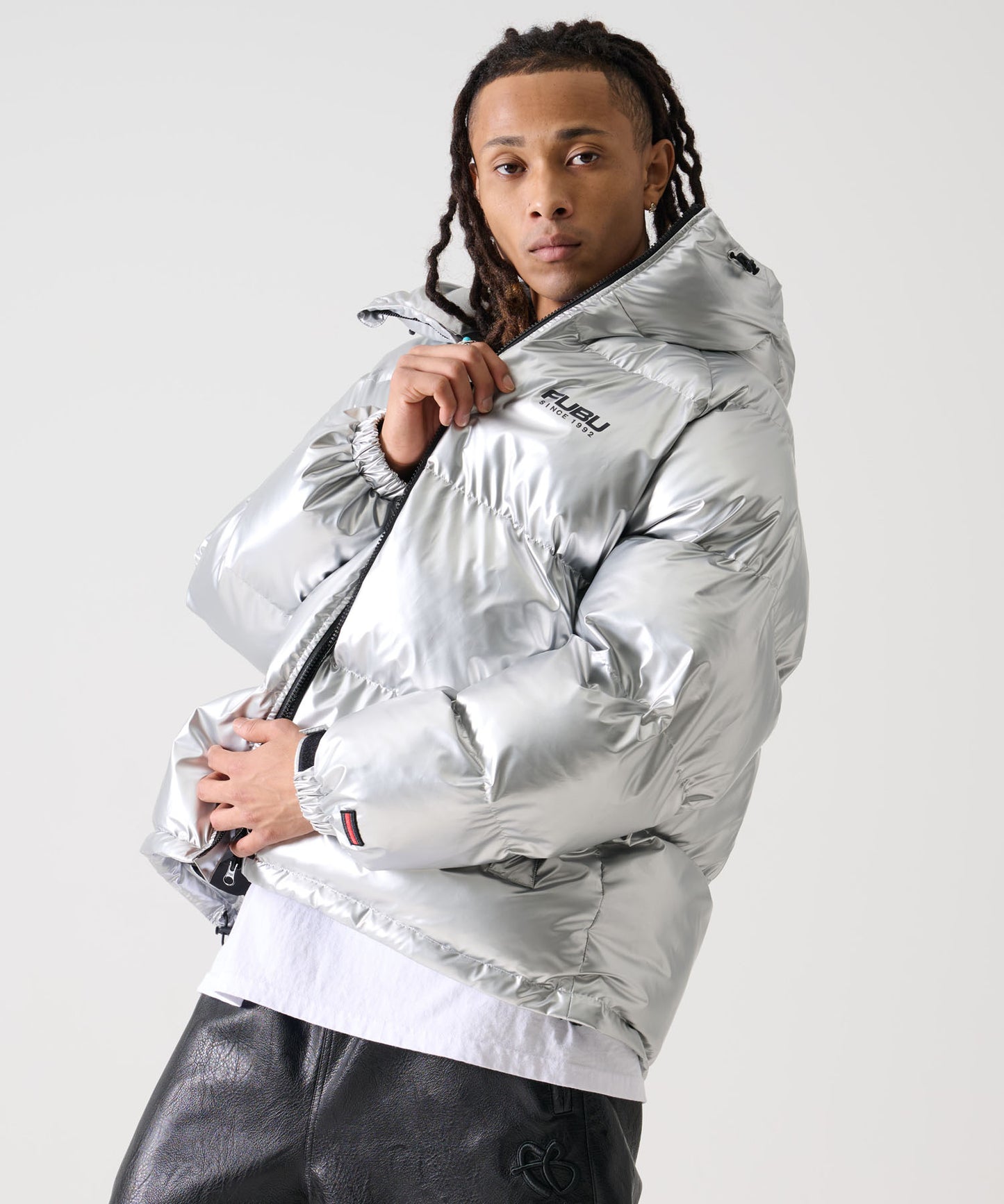 【NEW】【9月下旬発送予定】NYLON PUFFER HOODED JACKET/フード付きナイロンパファージャケット【FAM-52305】
