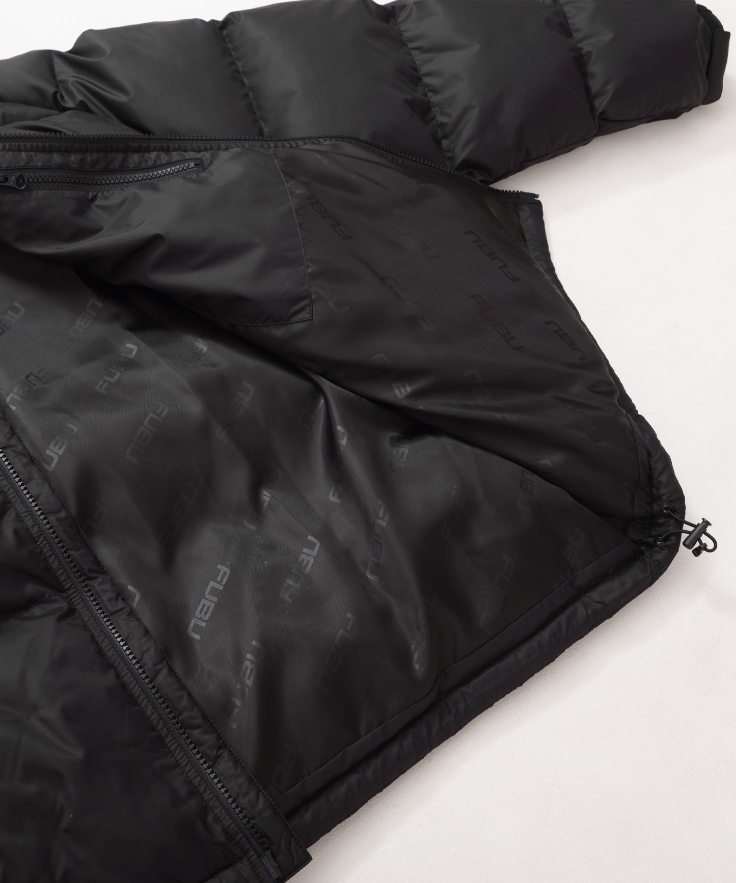 【NEW】【9月下旬発送予定】NYLON PUFFER HOODED JACKET/フード付きナイロンパファージャケット【FAM-52305】