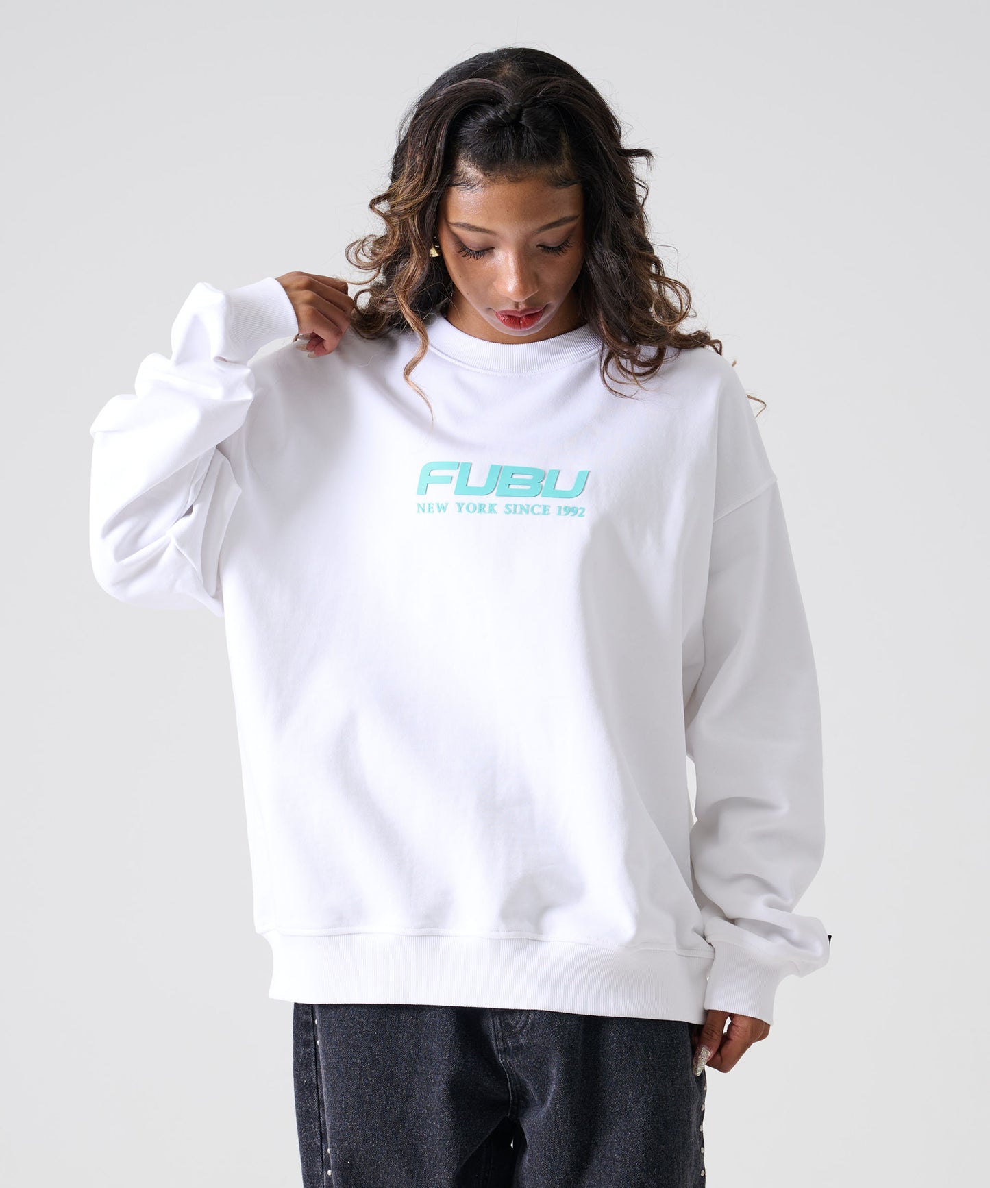 【NEW】OG LOGO CREW SWEAT/オリジナルロゴクルーネックスウェット【FAM-52700】