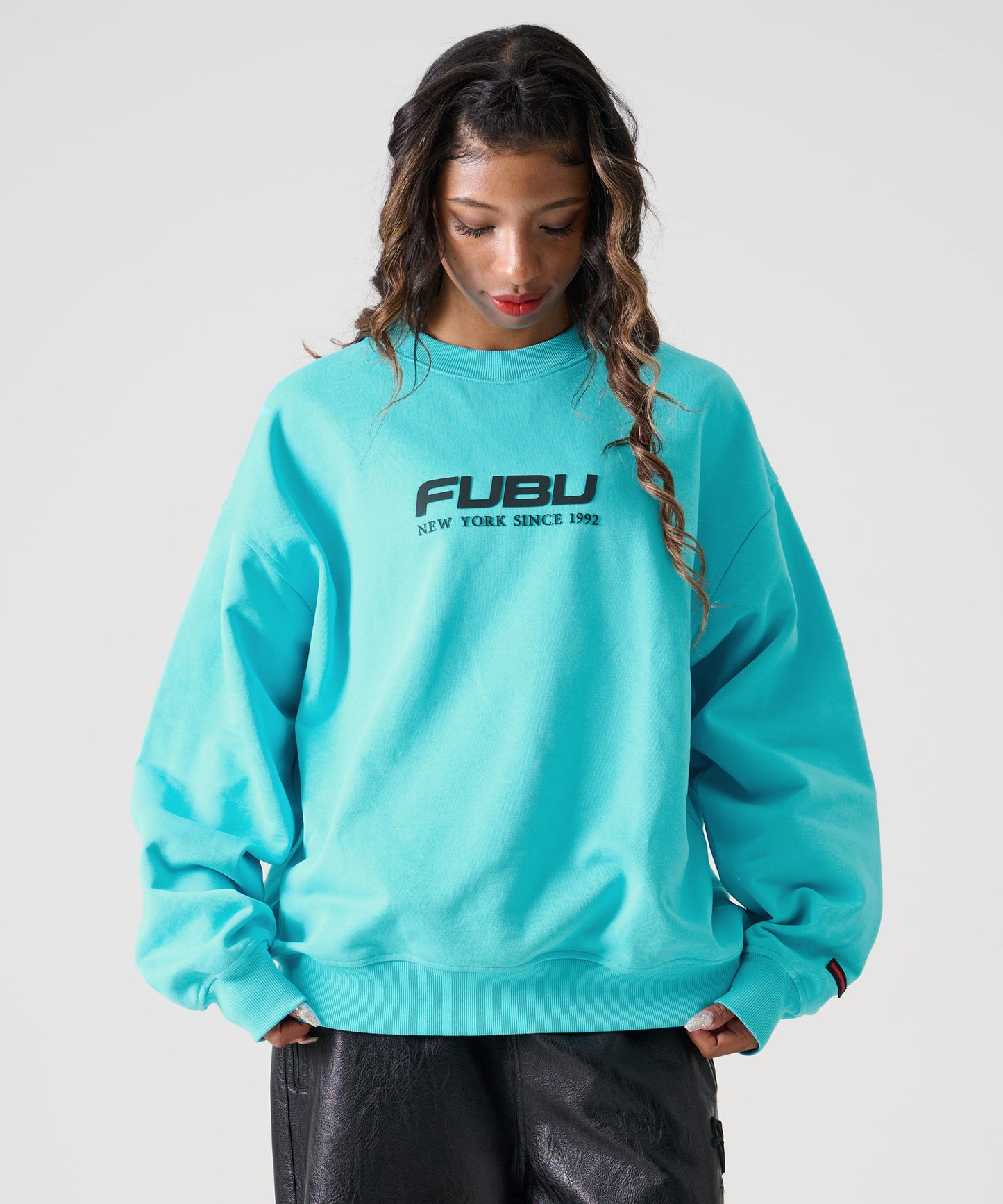 【NEW】OG LOGO CREW SWEAT/オリジナルロゴクルーネックスウェット【FAM-52700】