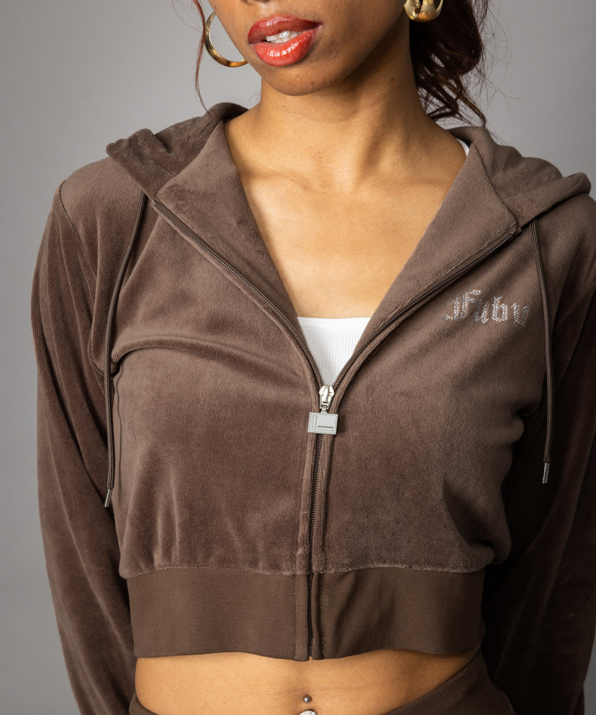 【NEW】RHINESTONE VELOR ZIP HOODIE/ラインストーンベロアジップフーディー【FAL-62740】