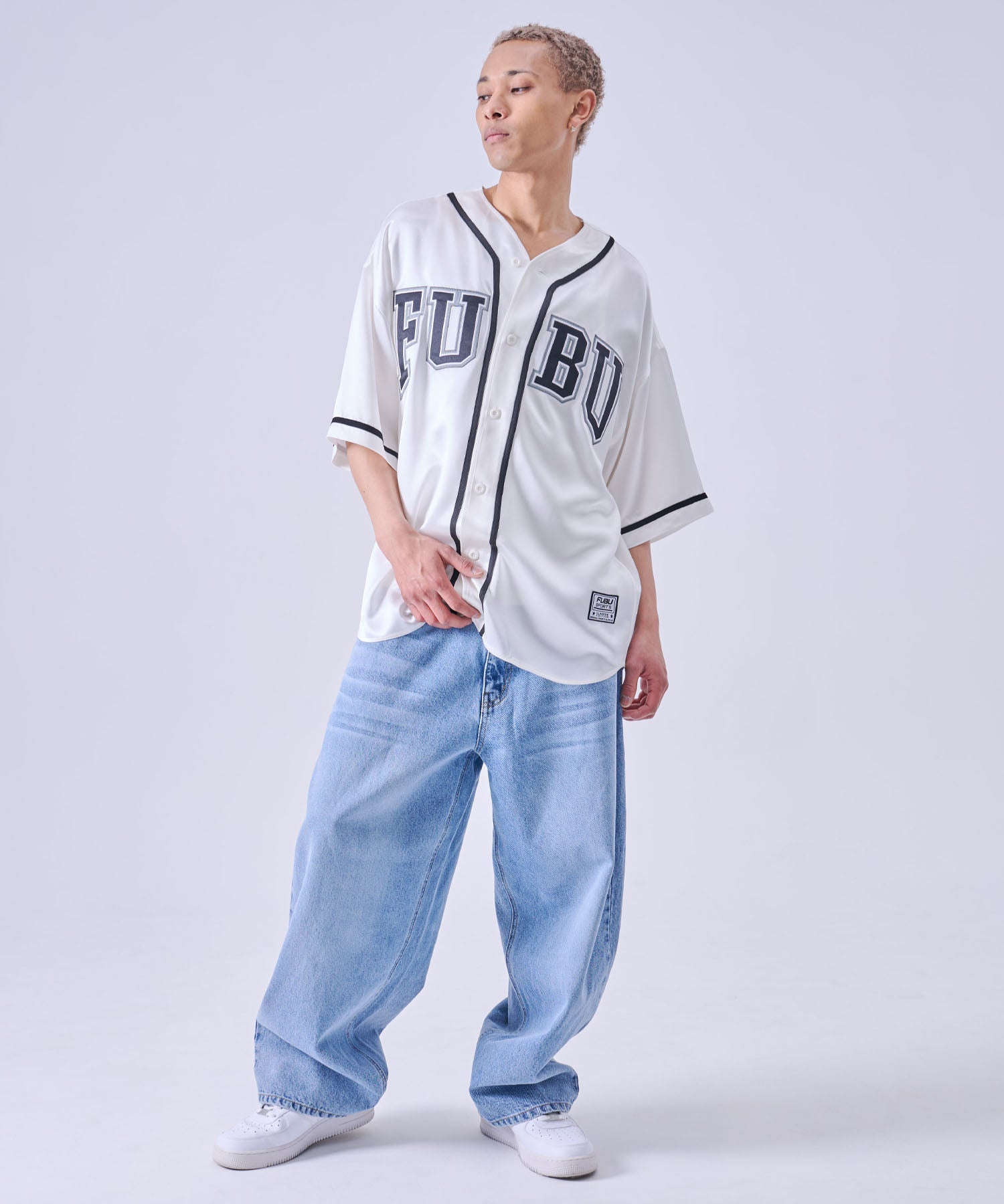 FUBU フブ ベースボールシャツ。FUBUはアメリカの代表的なHIPHOP