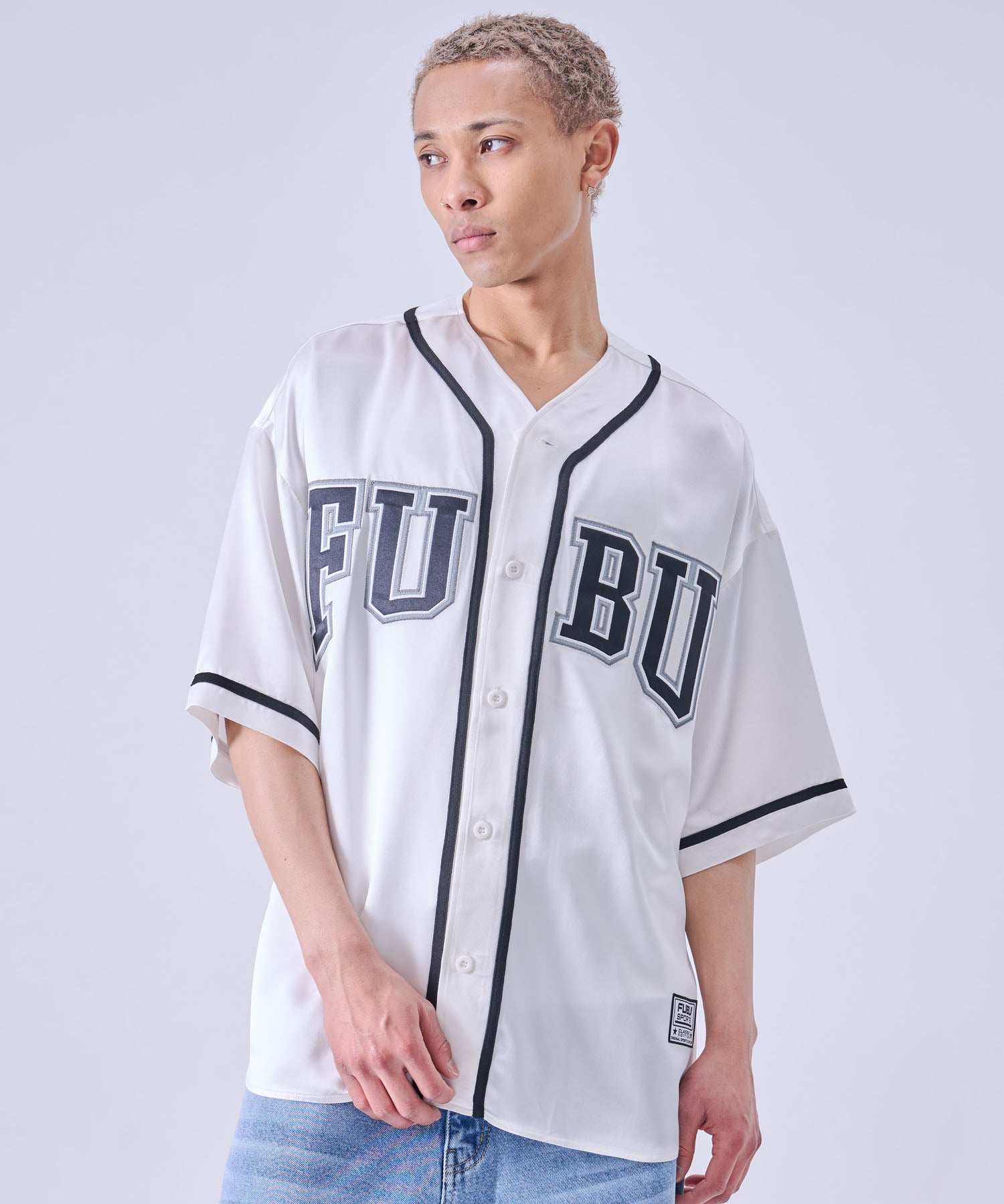 FUBU フブ ベースボールシャツ。FUBUはアメリカの代表的なHIPHOP