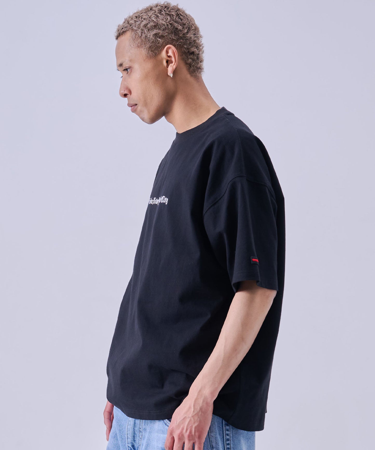 【NEW】STUDS LOGO T-SHIRTS/スタッドロゴTシャツ【FAM-61710】