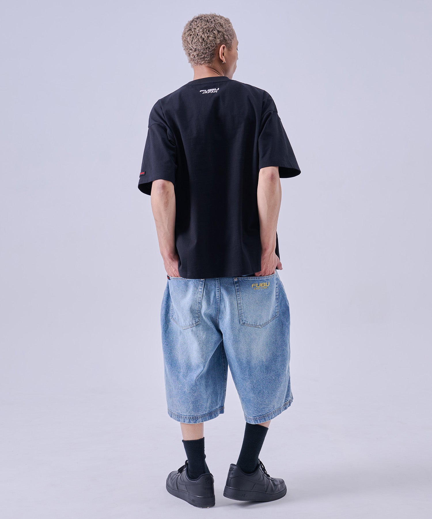 FUBU フブ スーベニアTシャツ。FUBUはアメリカの代表的なHIPHOP