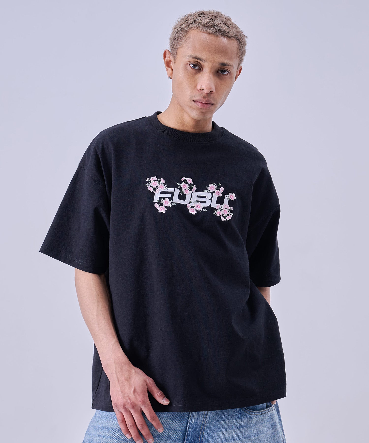FUBU フブ スーベニアTシャツ。FUBUはアメリカの代表的なHIPHOP
