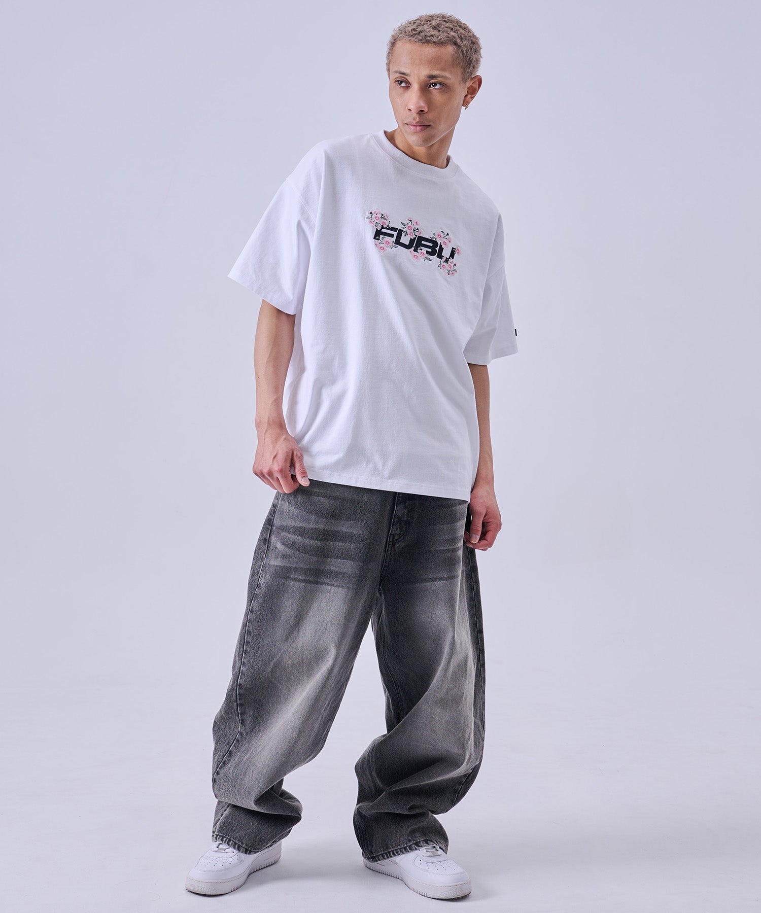 ふふっと商品 スーベニアTシャツ【FAM-61712】｜FUBU(フブ)公式通販 – FUBU Japan