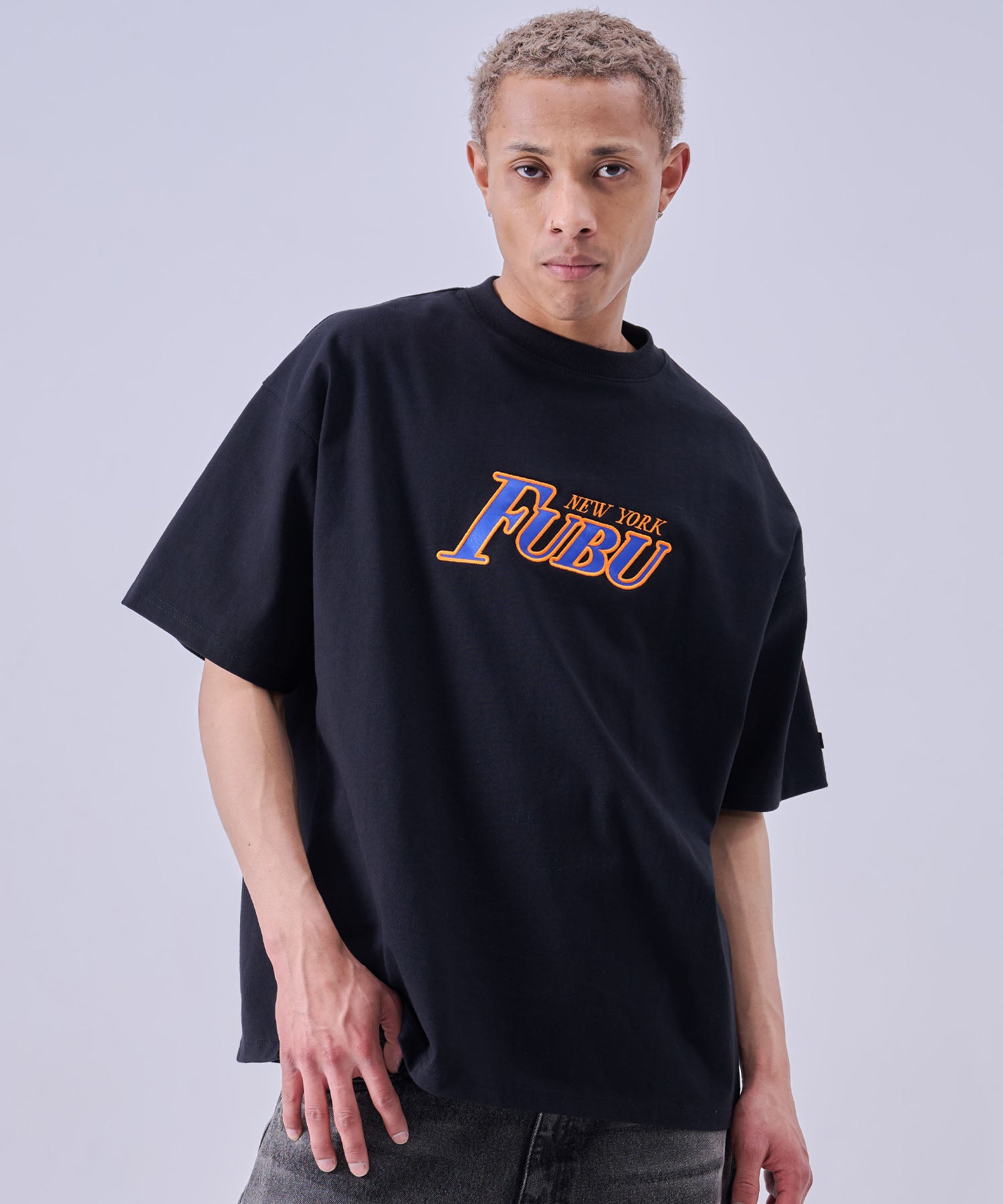 FUBU フブ パッチTシャツ。FUBUはアメリカの代表的なHIPHOP FASHION
