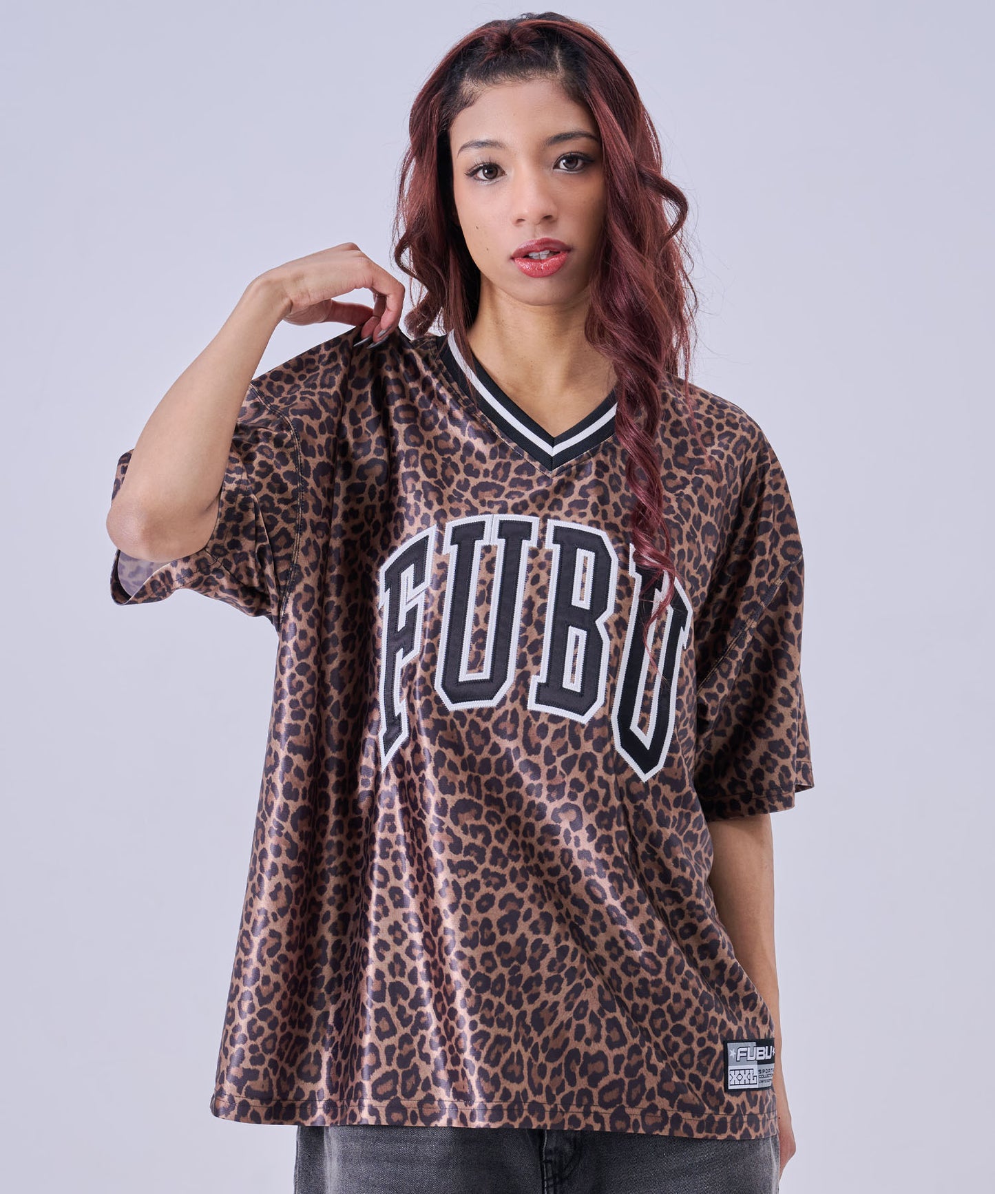 【NEW】PATCH V NECK T-SHIRTS/パッチVネックTシャツ【FAM-61717】