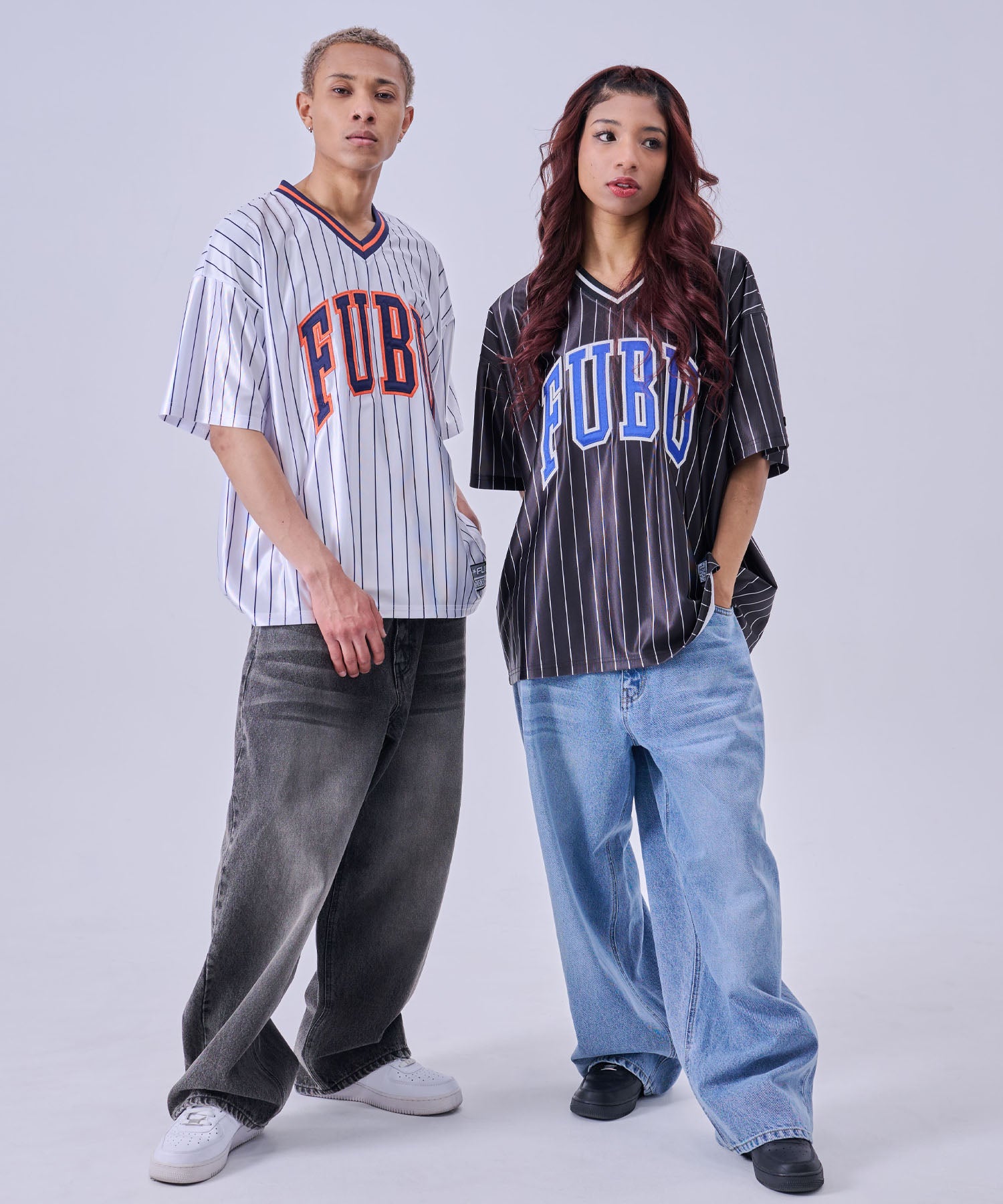 パッチVネックTシャツ【FAM-61717】｜FUBU(フブ)公式通販 – FUBU Japan