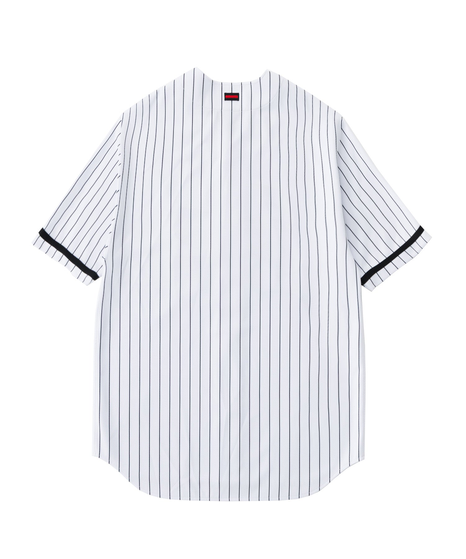 FUBU フブ パッチ付きベースボールシャツ。FUBUはアメリカの代表的な