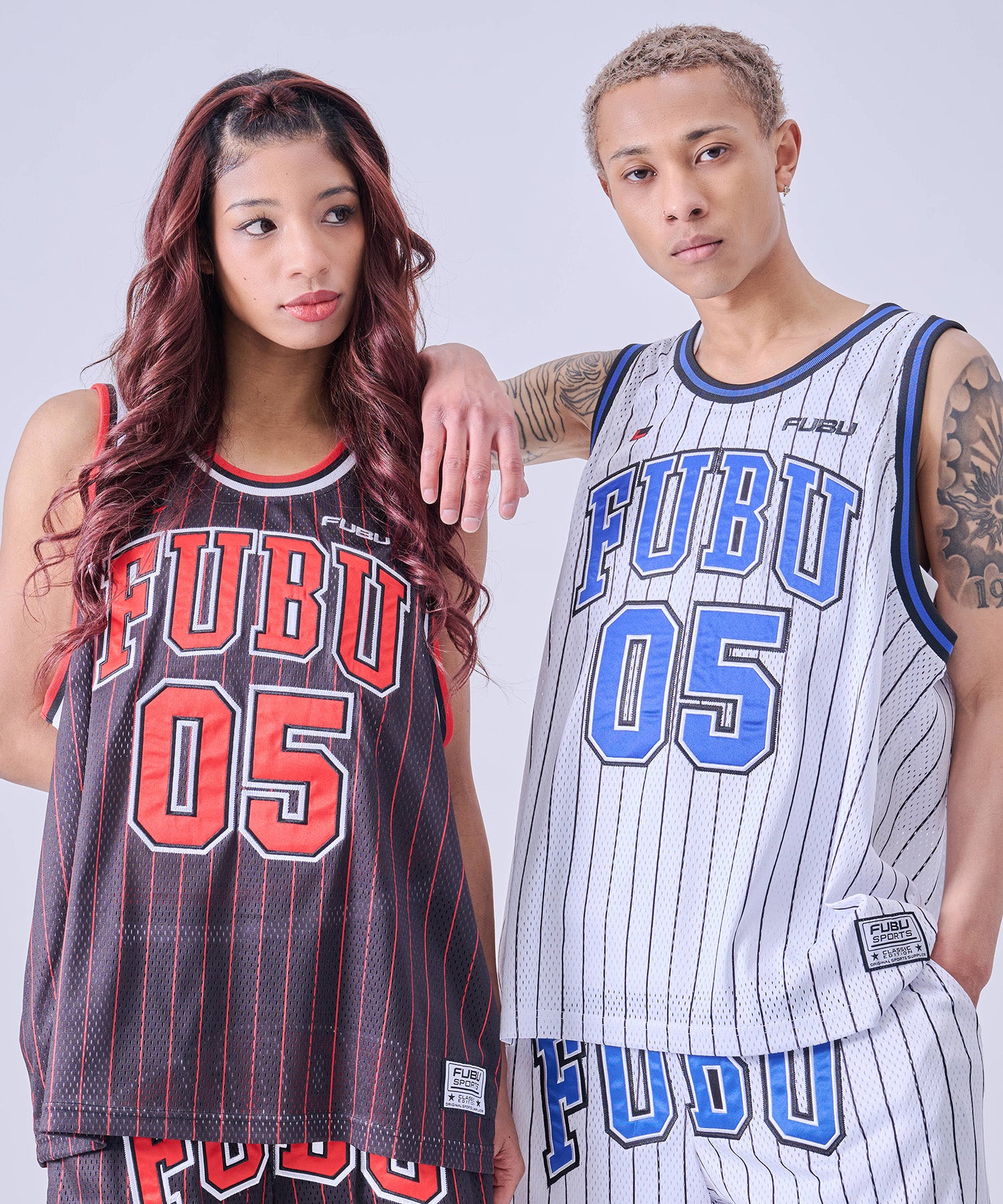 ★新品タグ付き★プリーツプリーズタンクトップ　ディープブルー FUBU フブ バスケットボールタンクトップ。FUBUはアメリカの代表的な