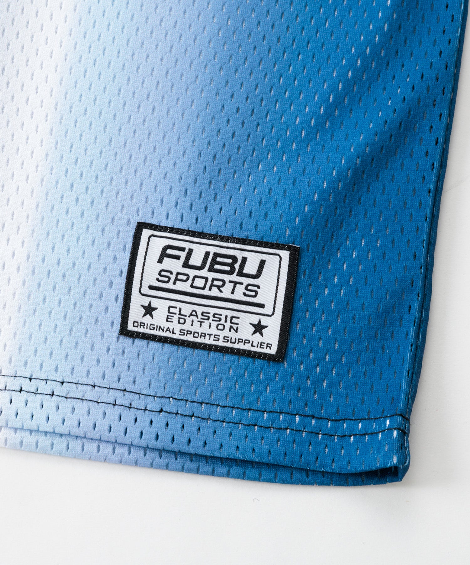 FUBU フブ OGグラデーションゲームシャツ。FUBUはアメリカの代表的な