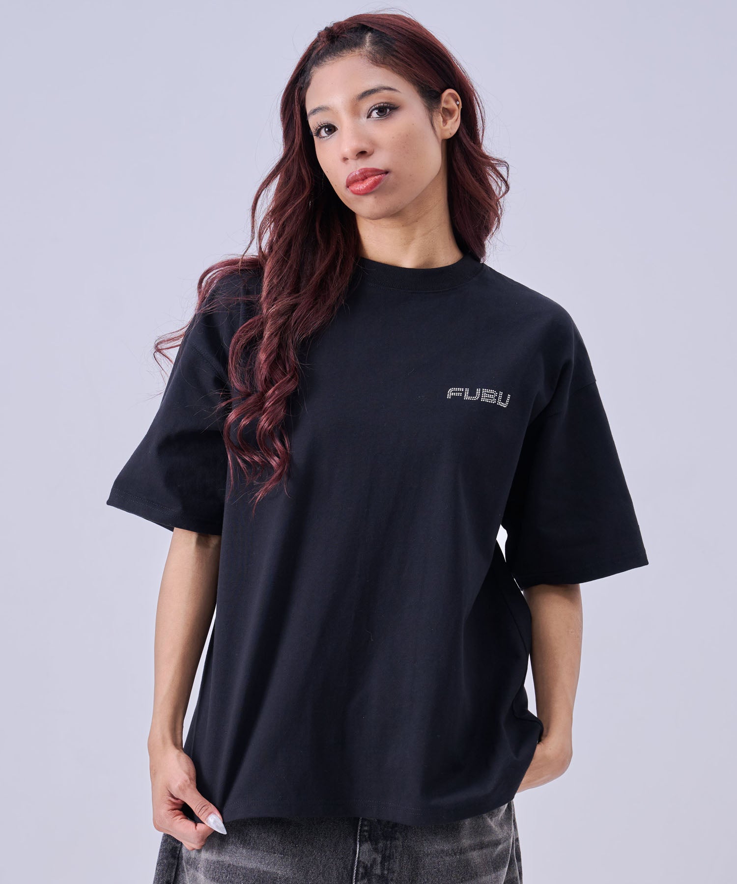 FUBU フブ ラインストーンTシャツ。FUBUはアメリカの代表的なHIPHOP