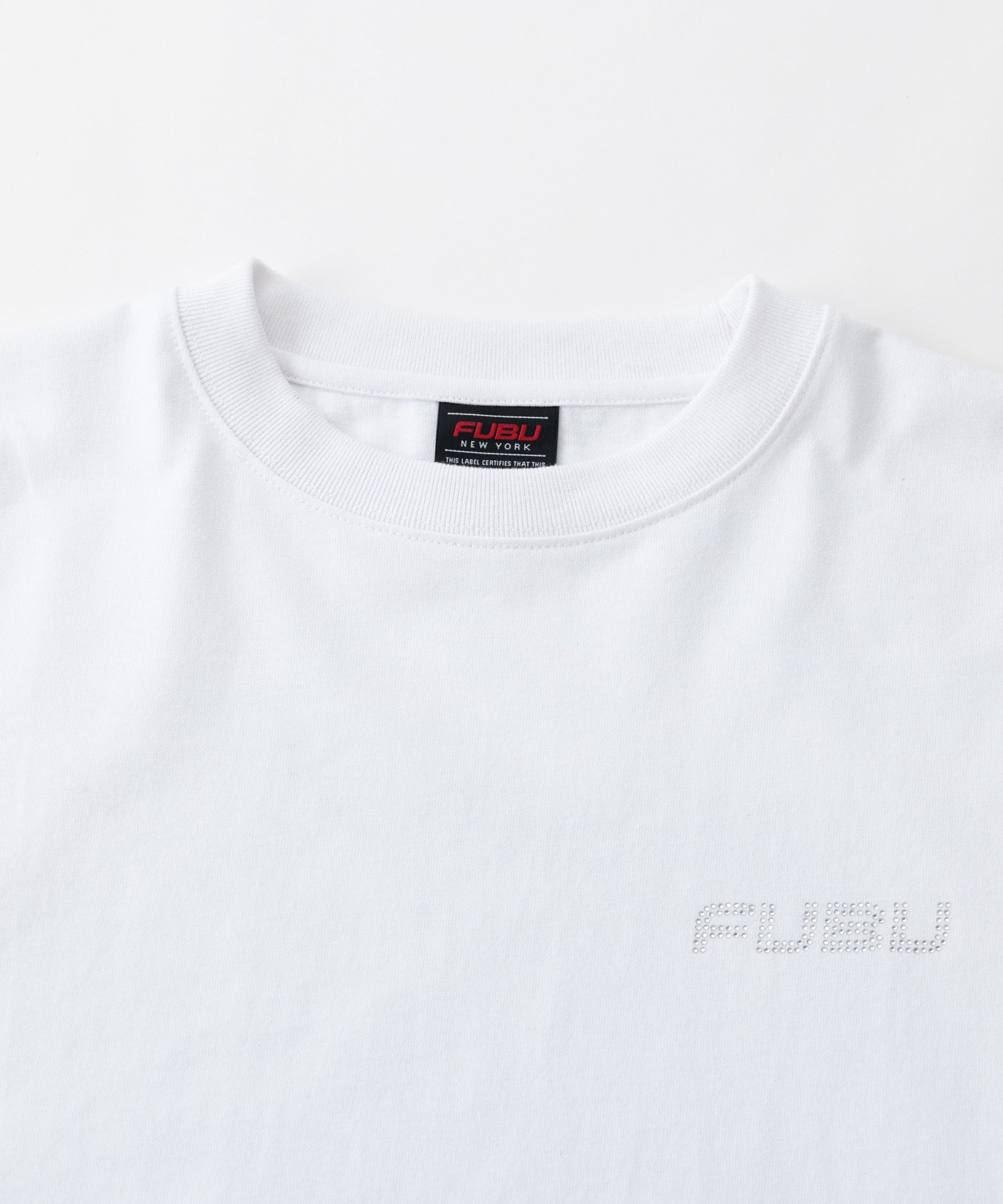 FUBU フブ ラインストーンTシャツ。FUBUはアメリカの代表的なHIPHOP