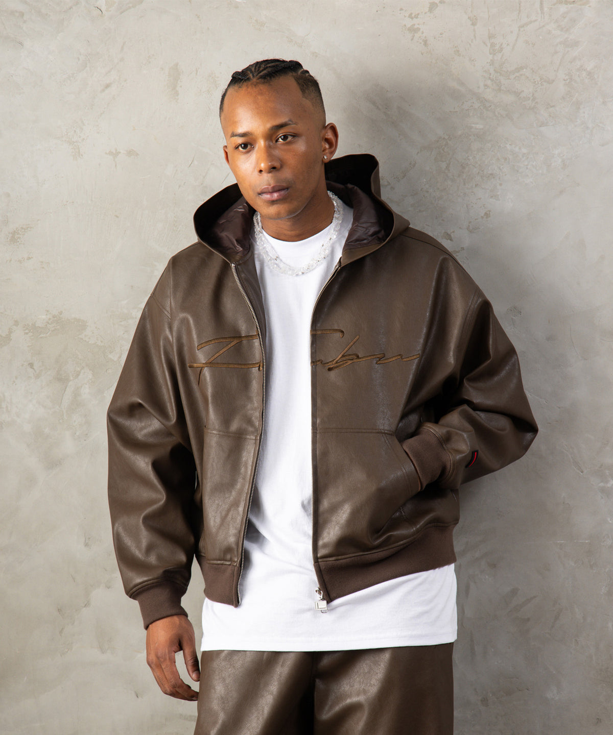 【NEW】FAUX LEATHER ZIP HOODIE/フェイクレザージップフーディー【FAM-62300】