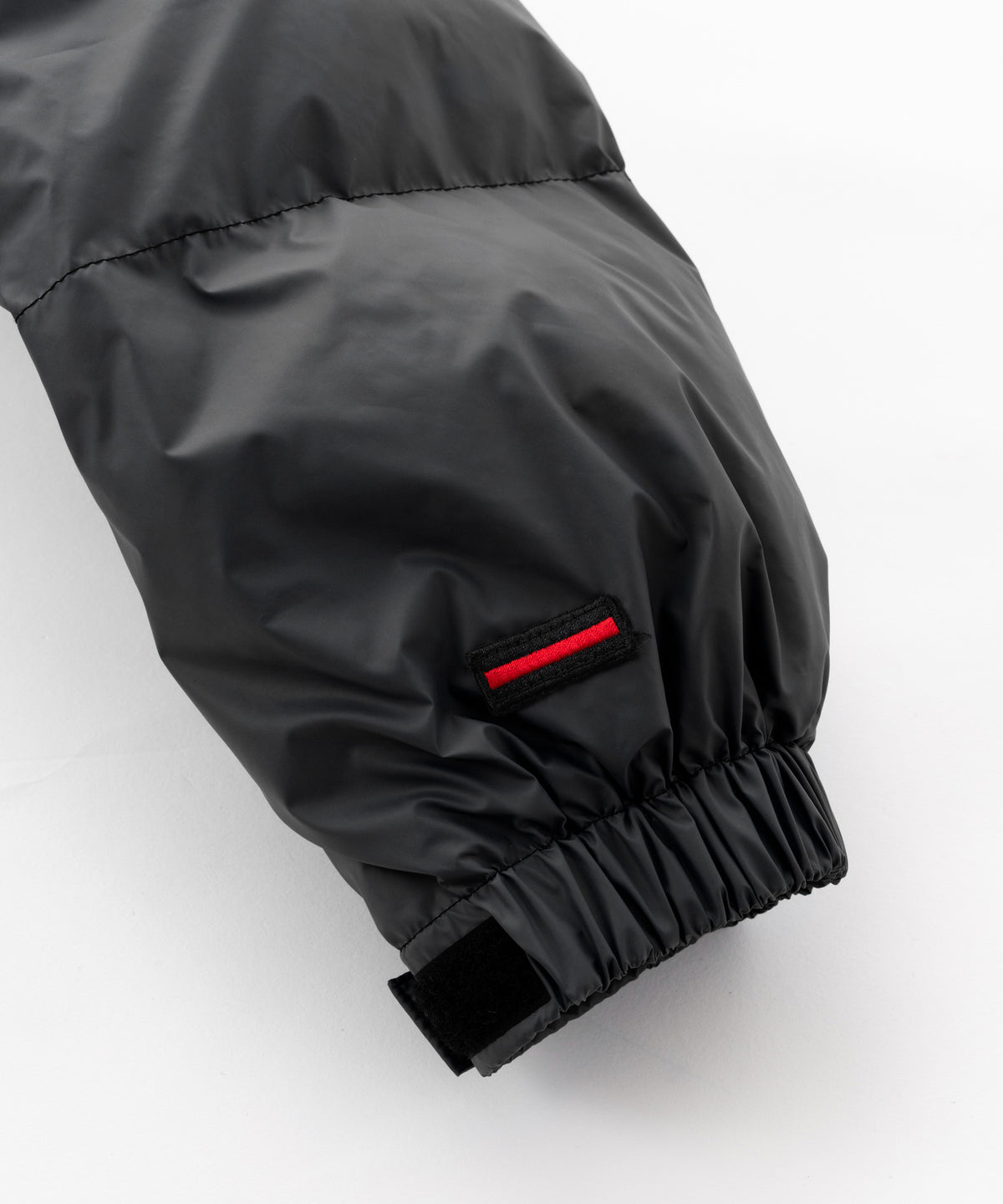 【NEW】THERMOCHROMIC PUFFER JACKET/サーモクロミックパファージャケット【FAM-62317】