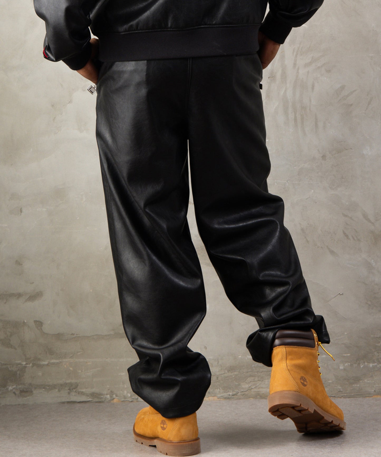 【NEW】FAUX LEATHER EASY PANTS/フェイクレザーイージーパンツ【FAM-62500】