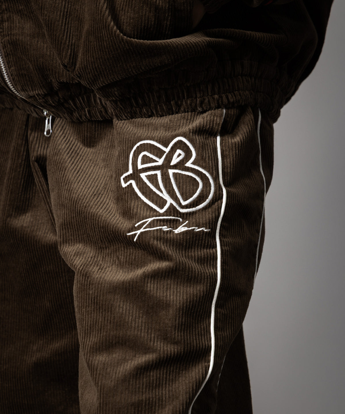 【NEW】CORDUROY TRACK PANTS/コーデュロイトラックパンツ【FAM-62502】【10月5日から順次配送】
