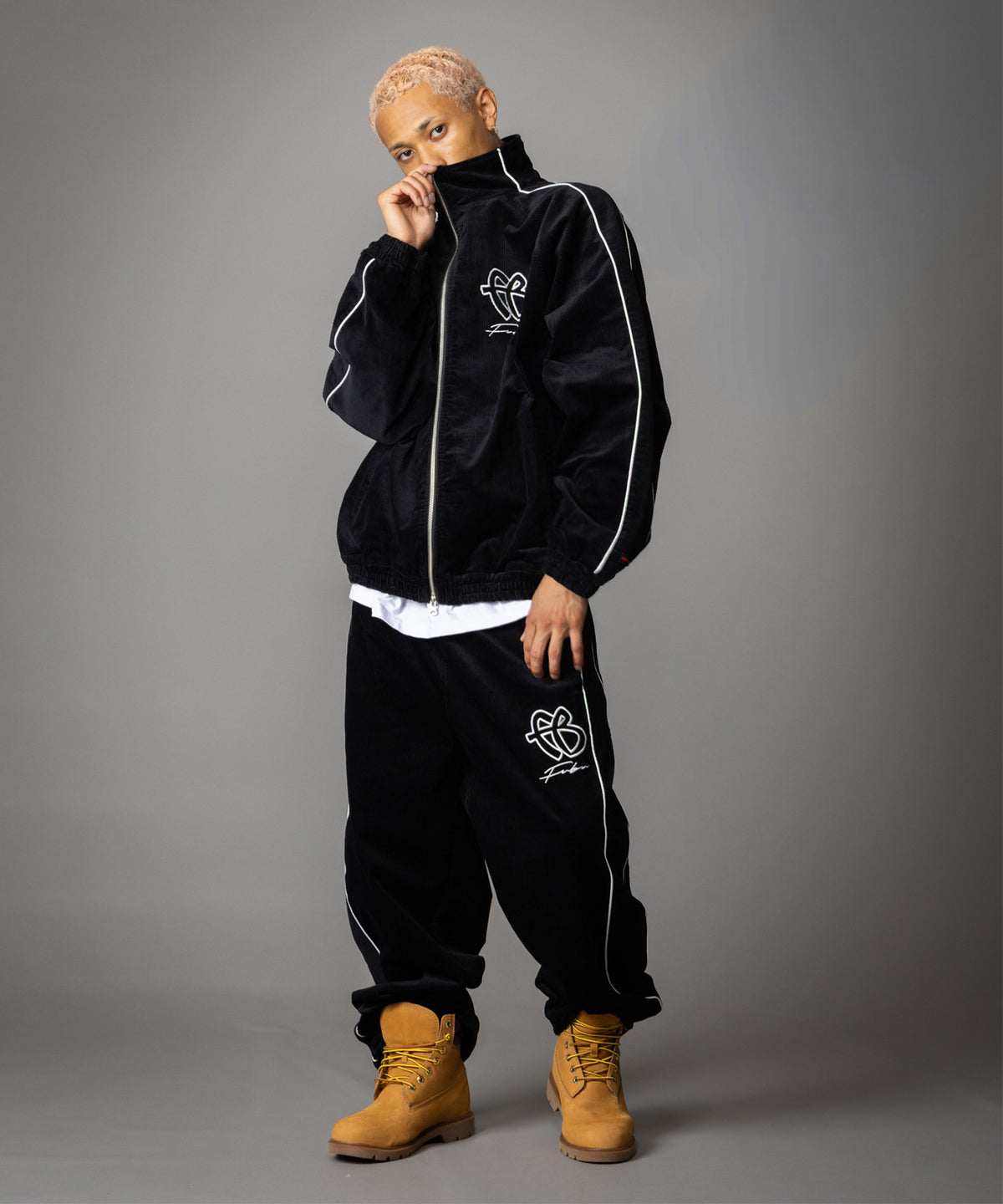 【NEW】CORDUROY TRACK PANTS/コーデュロイトラックパンツ【FAM-62502】【10月5日から順次配送】