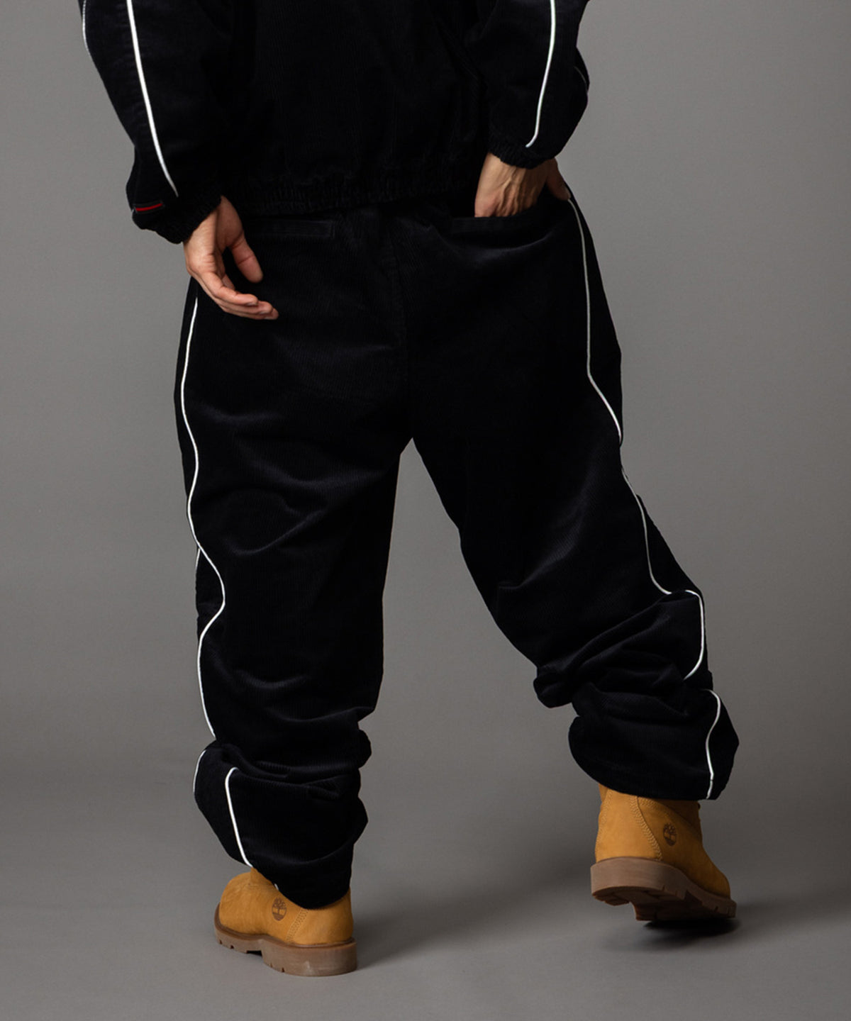 【NEW】CORDUROY TRACK PANTS/コーデュロイトラックパンツ【FAM-62502】【10月5日から順次配送】