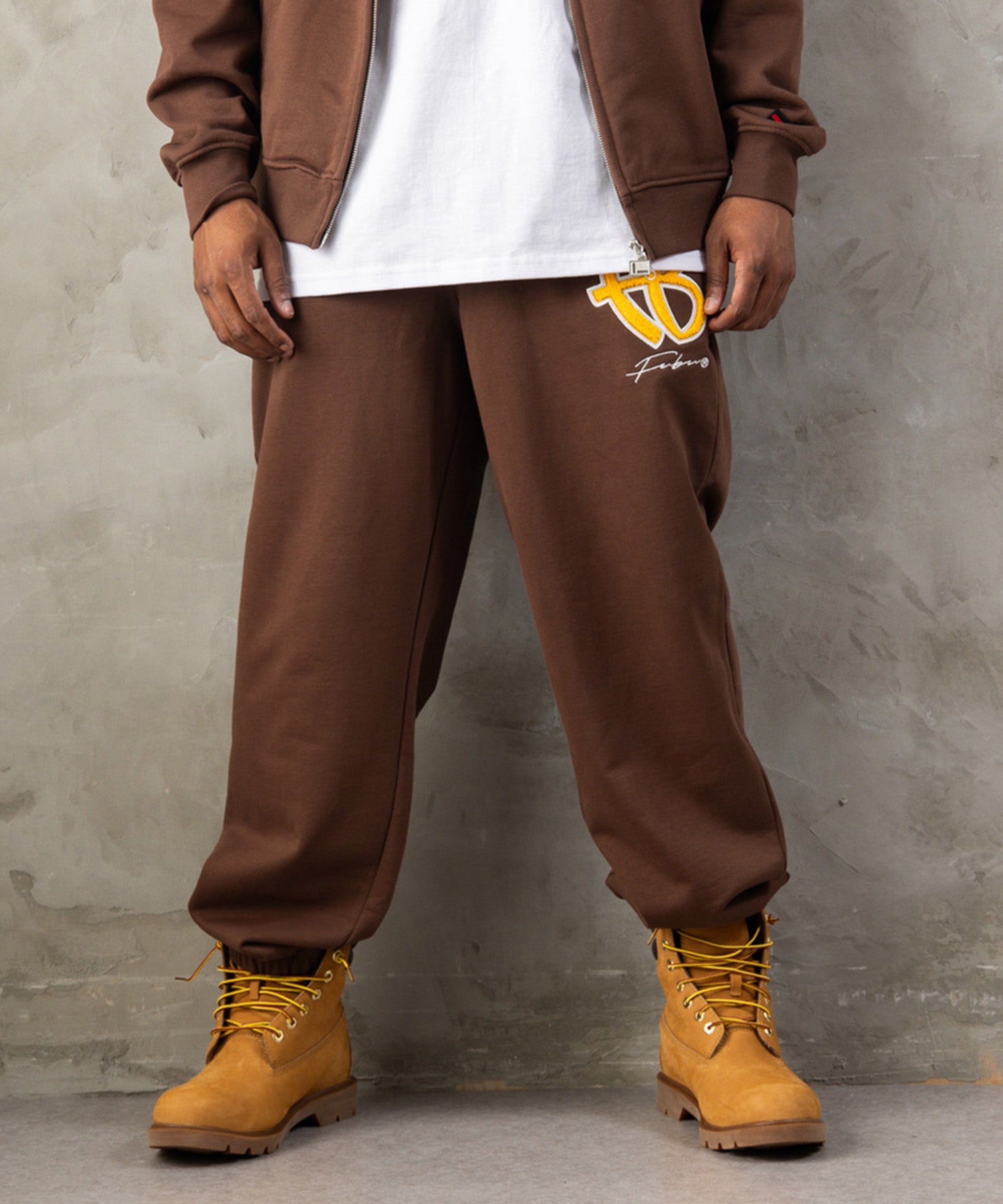 OG LOGO SWEAT PANTS/OGロゴスウェットパンツ【FAM-62506】｜FUBU(フブ