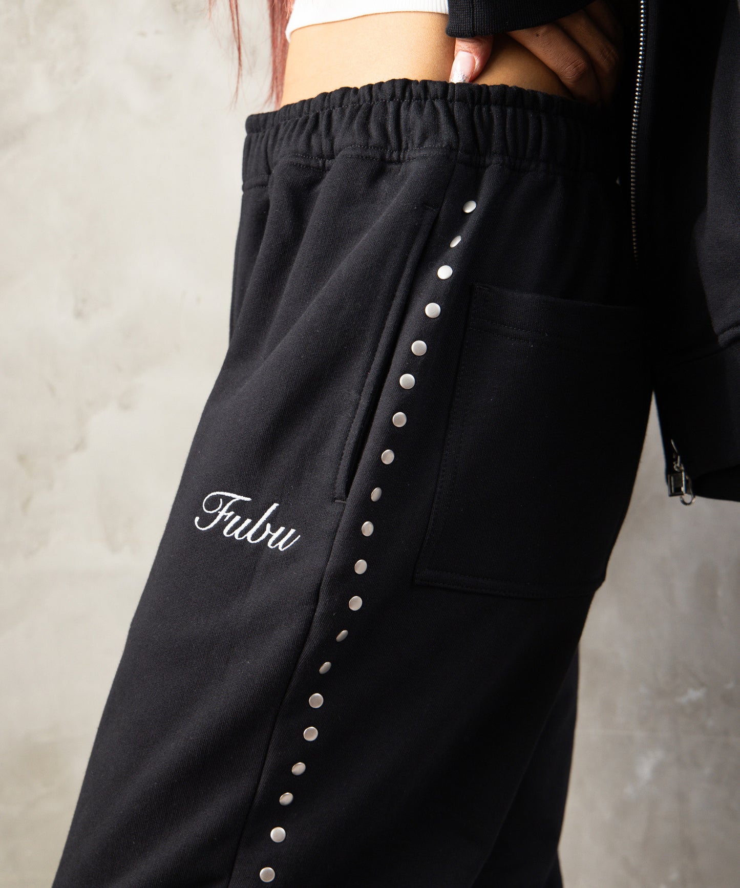 【NEW】STUDS FLARE SWEAT PANTS/スタッズフレアスウェットパンツ【FAM-62507】