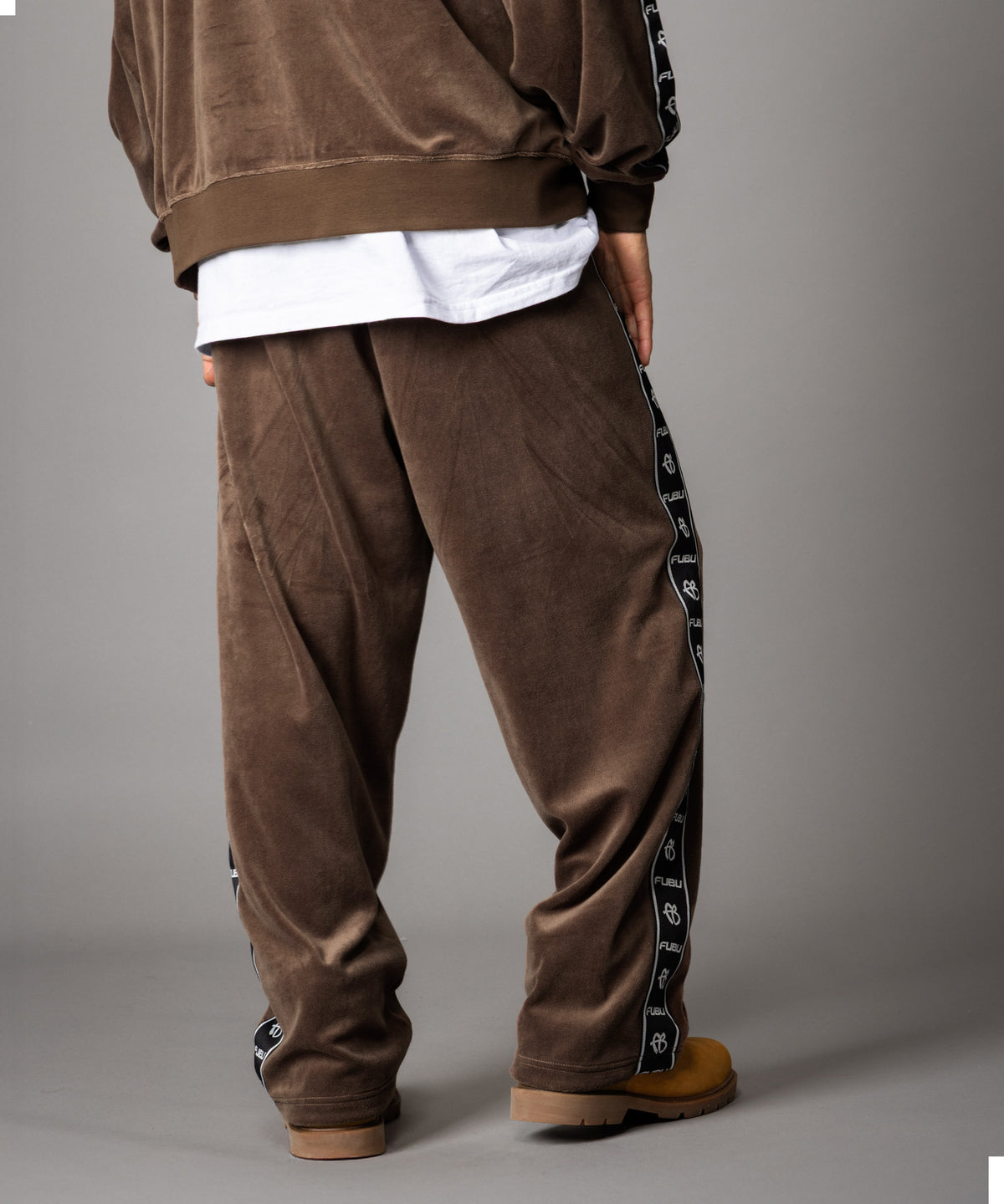 EXCLUSIVE【NEW】VELOR EASY PANRS/ベロアイージーパンツ【FAM-62508】