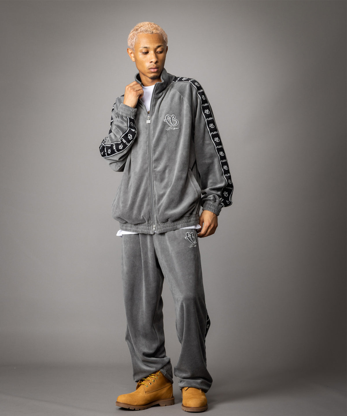 EXCLUSIVE【NEW】VELOR TRUCK JACKET/ベロアトラックジャケット【FAM-62709】