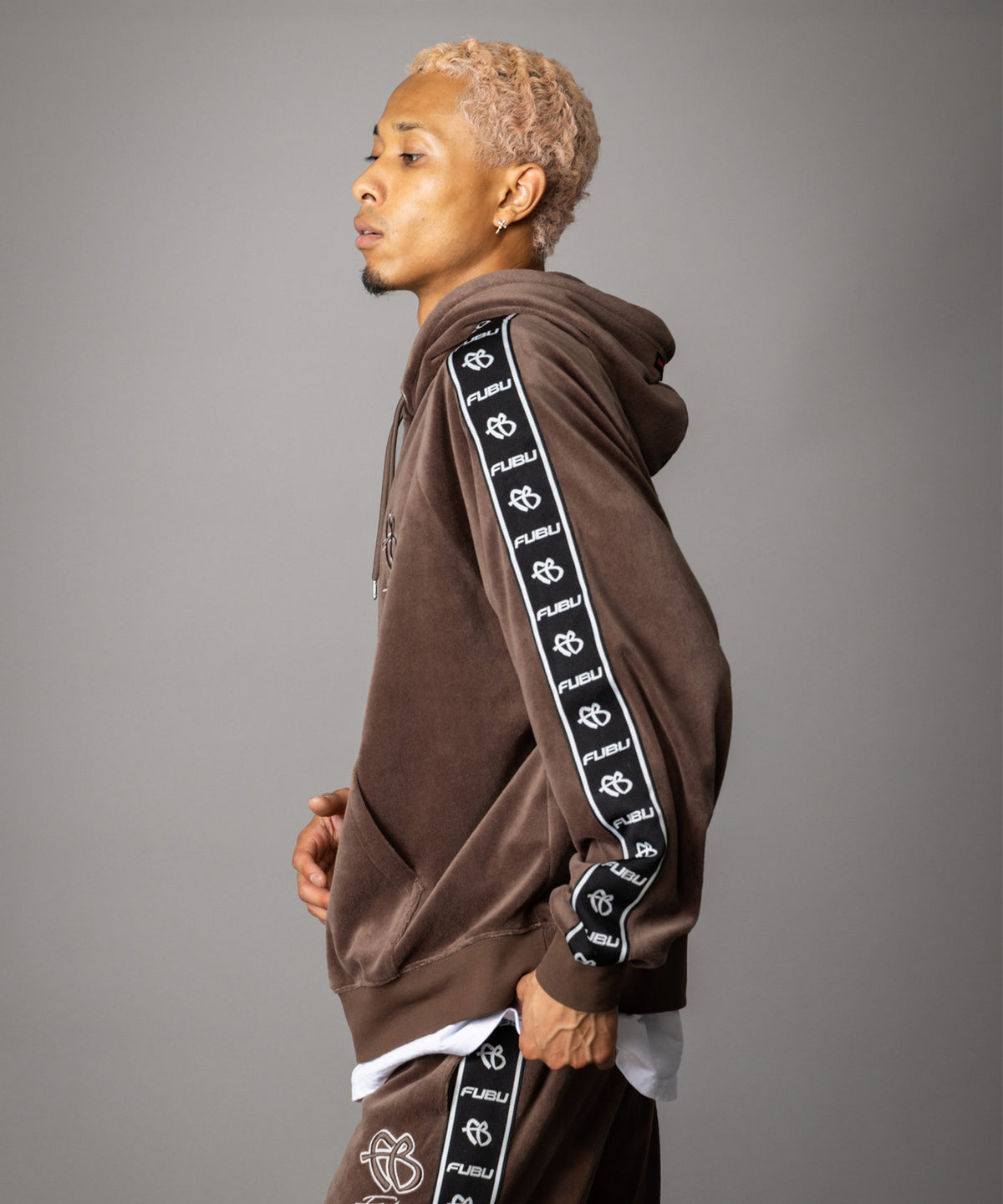 【NEW】VELOR HOODIE/ベロアフーディー【FAM-62710】