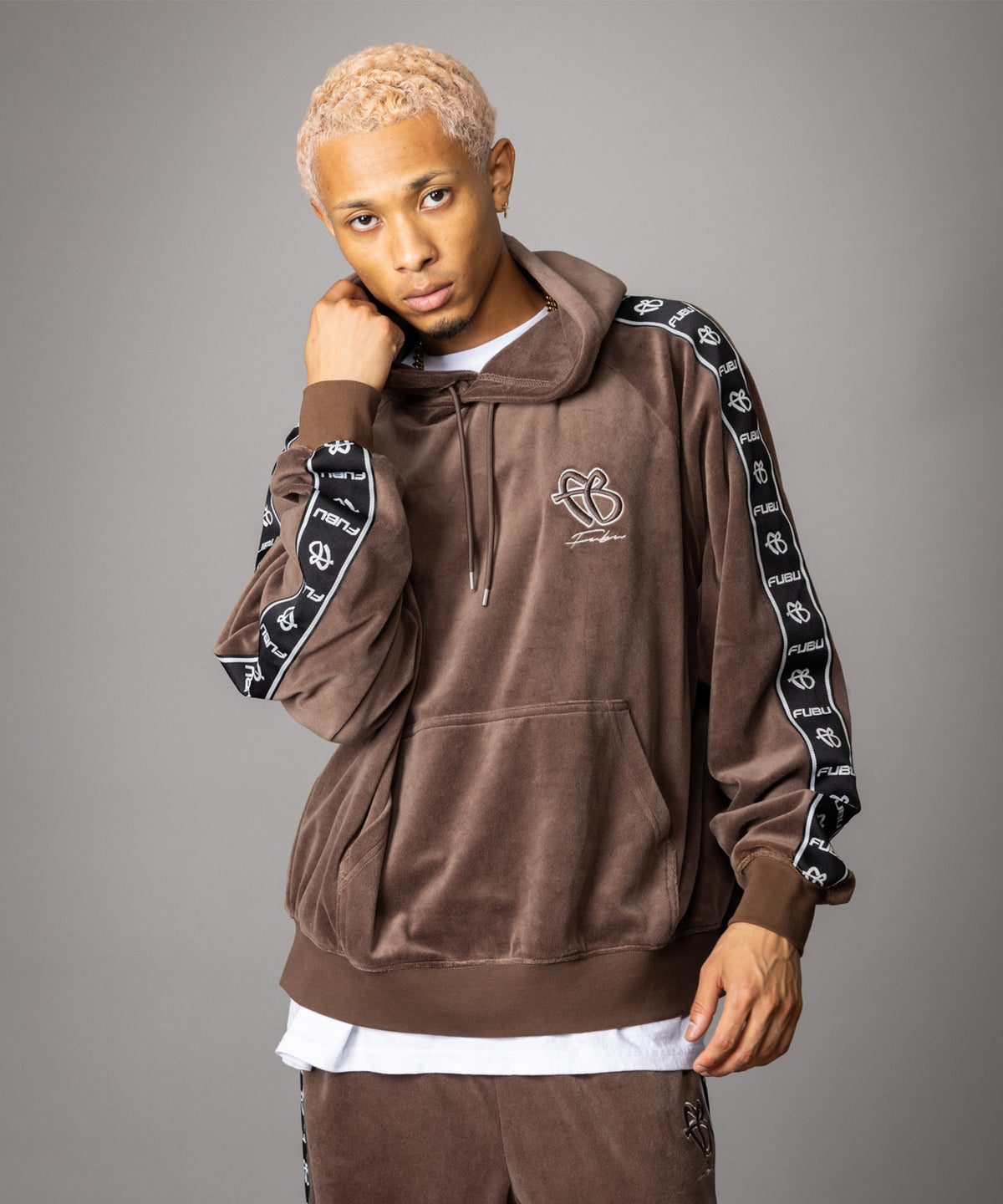 【NEW】VELOR HOODIE/ベロアフーディー【FAM-62710】