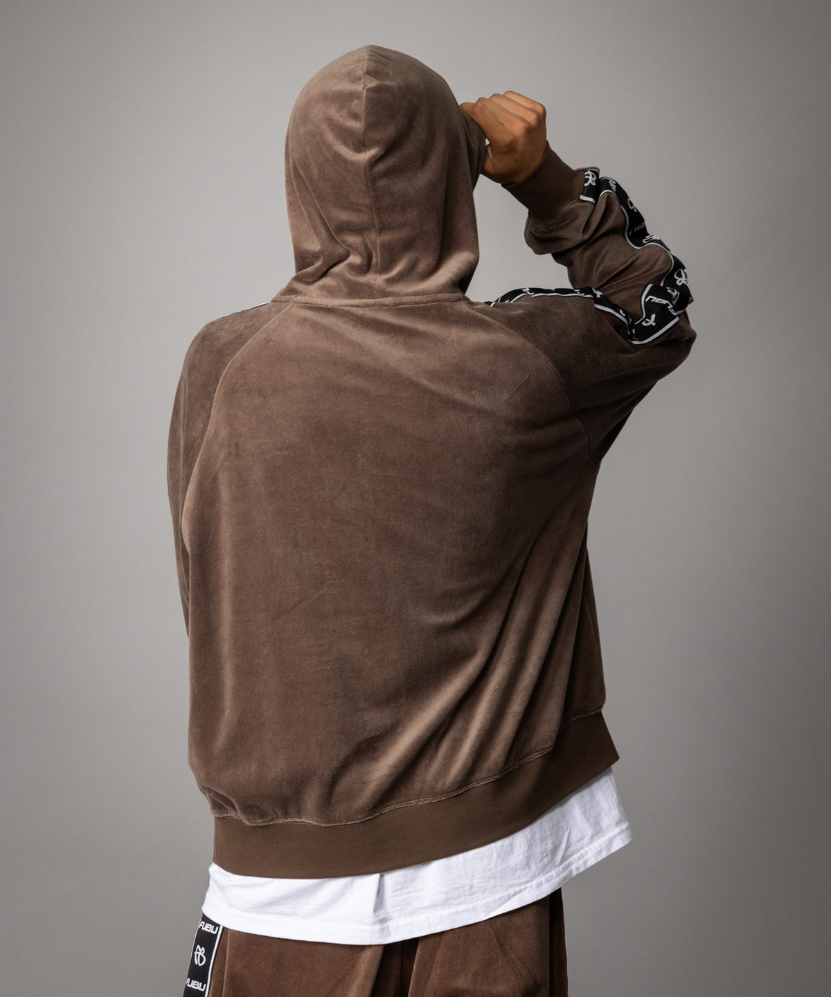 【NEW】VELOR HOODIE/ベロアフーディー【FAM-62710】