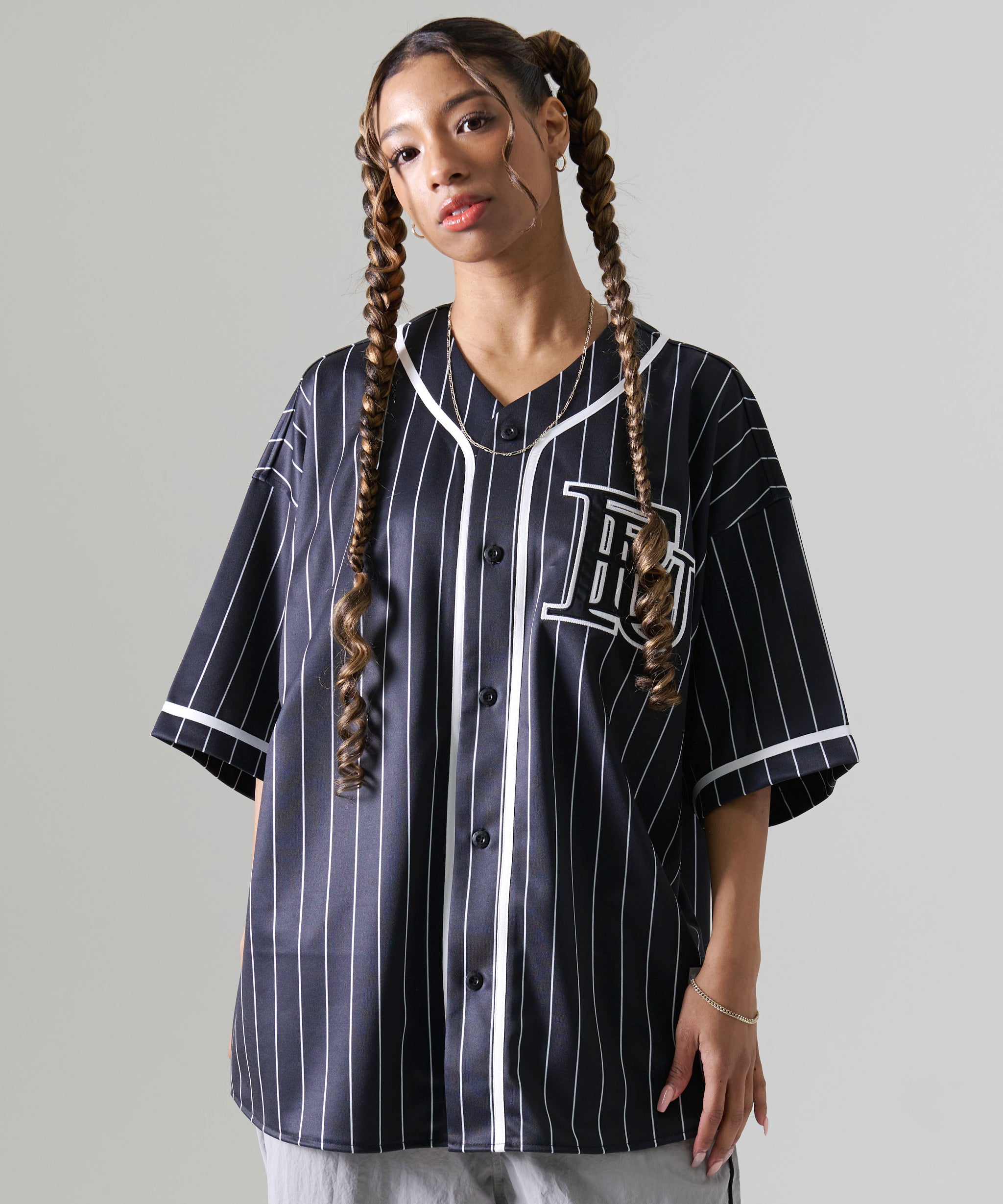 FUBU フブ トップス ブランド ロゴ ベースボール 半袖シャツ。FUBUは
