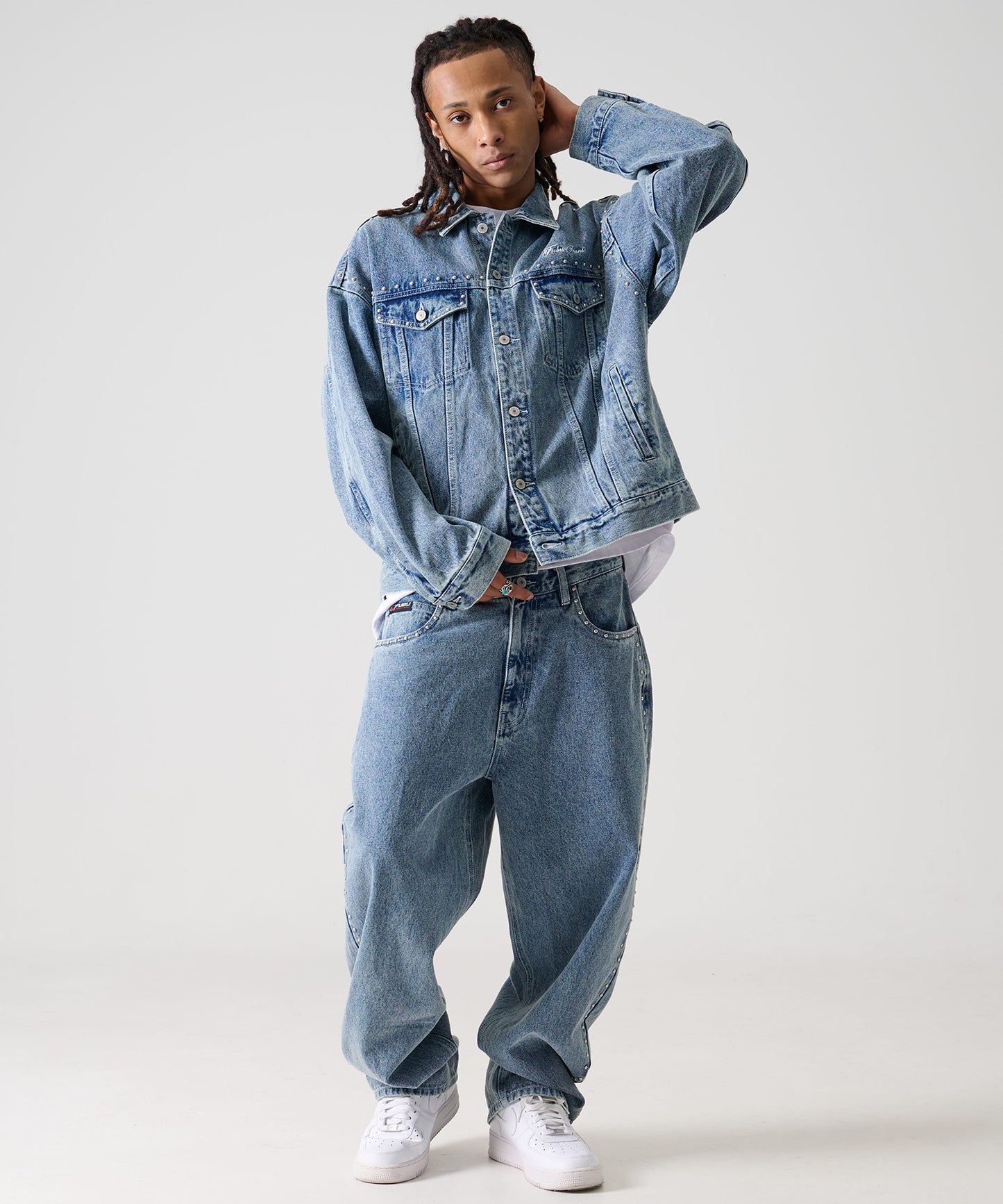 【年末SALE30%OFF】STUDS DENIM JACKET/スタッド付きデニムジャケット【FAM-52309】