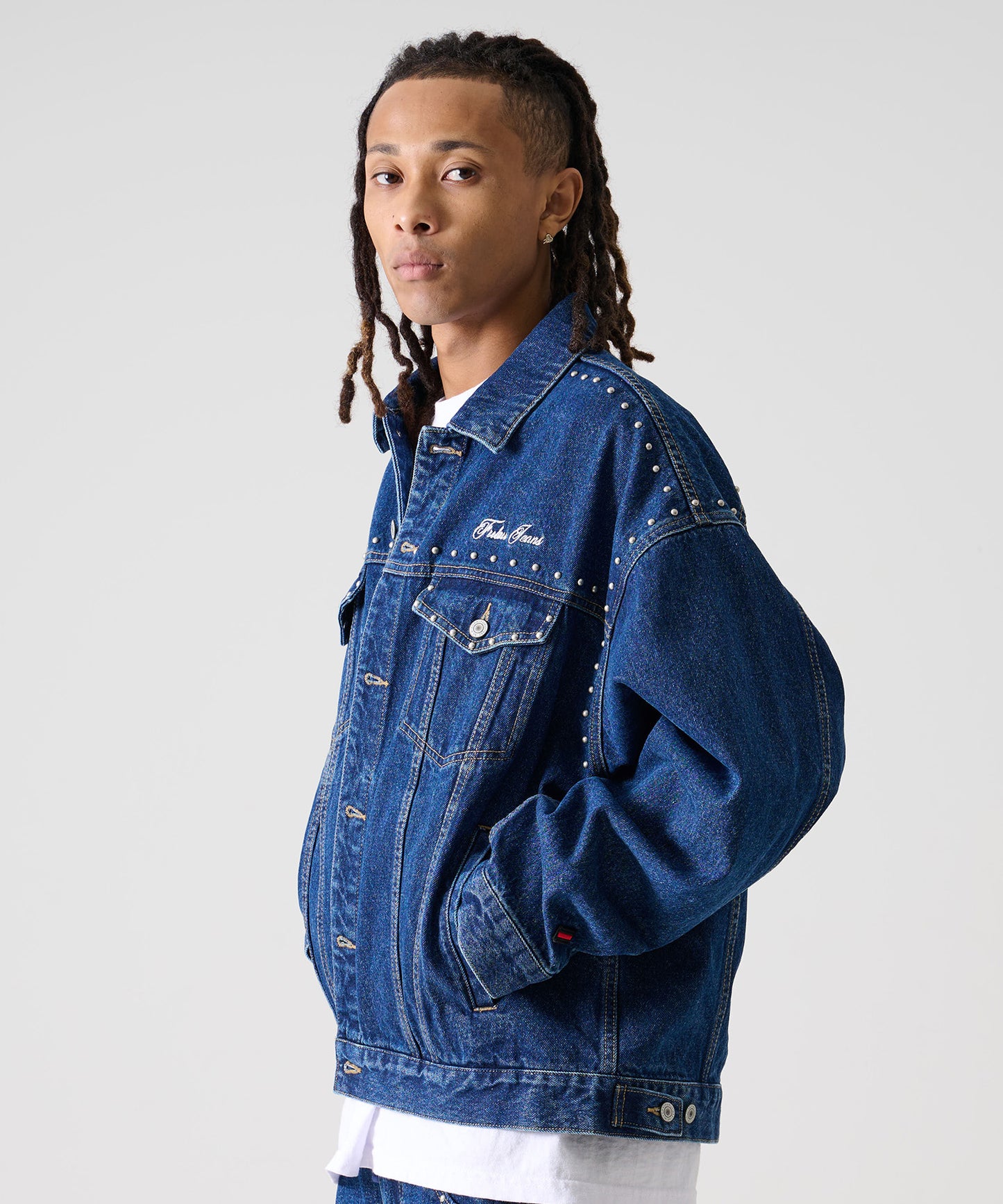 【年末SALE30%OFF】STUDS DENIM JACKET/スタッド付きデニムジャケット【FAM-52309】