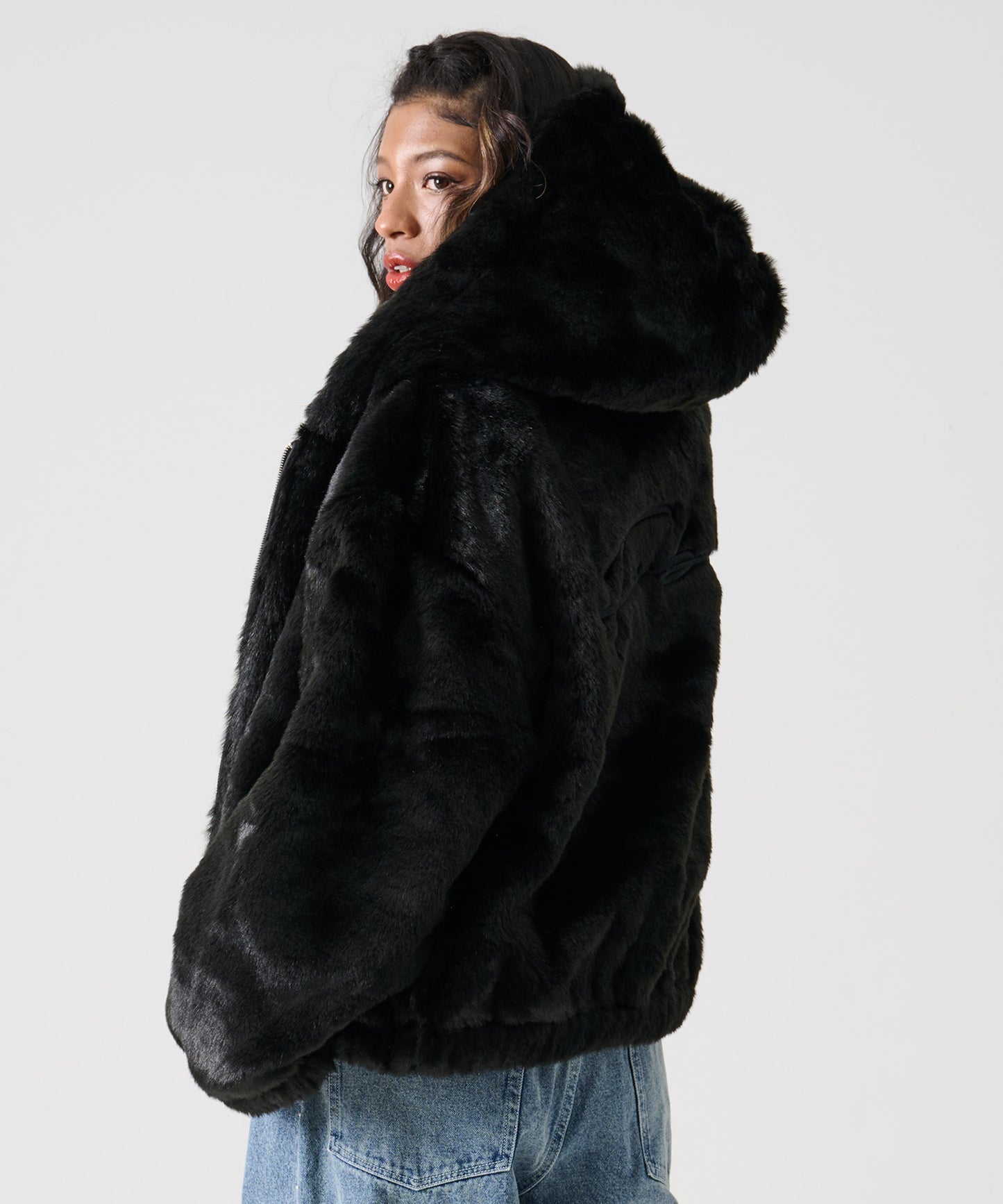 FAUX FAR HOODED JACKET/フェイクファー フード ジャケット【FAM-52311】