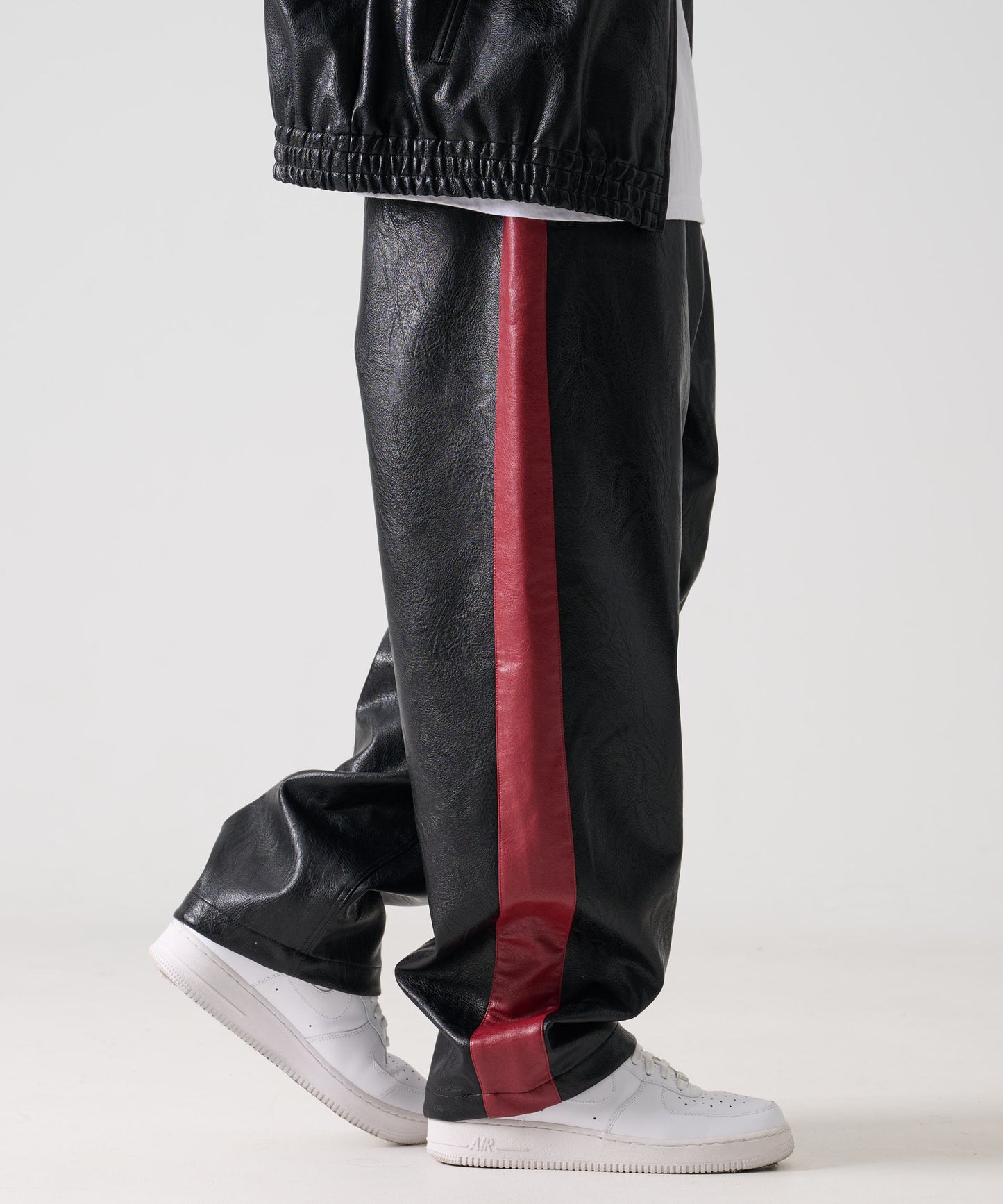 【Black Friday30%OFF】FAUX LEATHER TRACK PANTS/フェイクレザー トラックパンツ【FAM-52500】