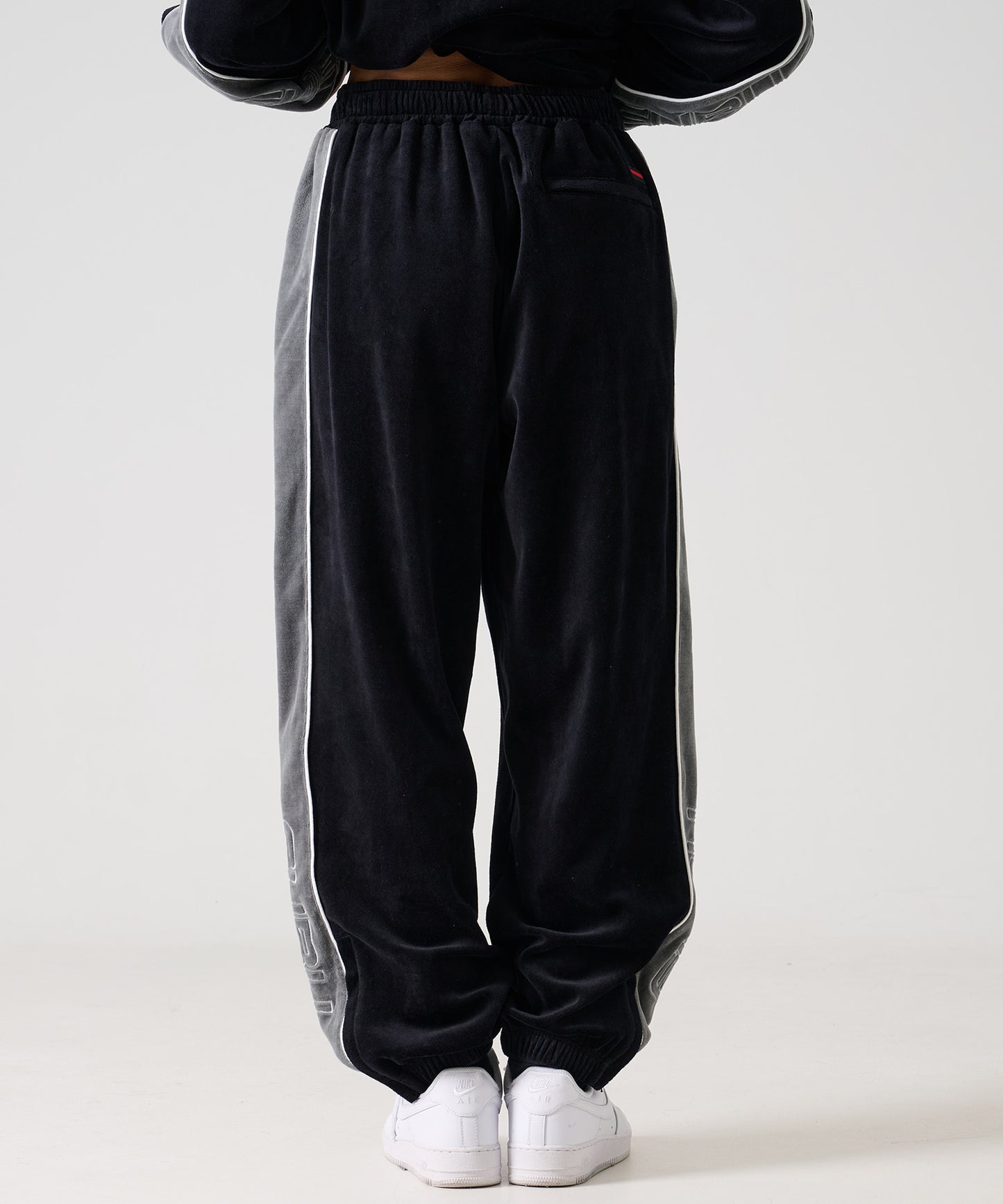 【Black Friday30%OFF】VELOR TRACK PANTS/ベロア トラックパンツ【FAM-52501】