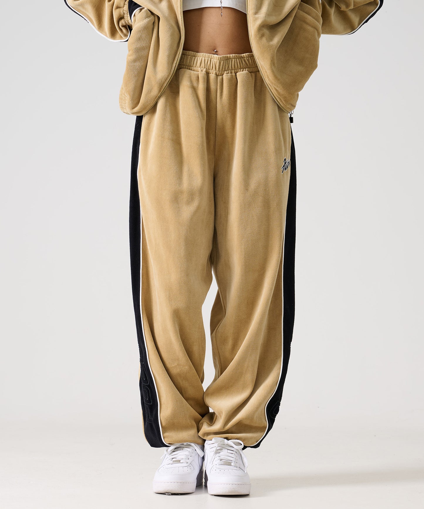 【Black Friday30%OFF】VELOR TRACK PANTS/ベロア トラックパンツ【FAM-52501】