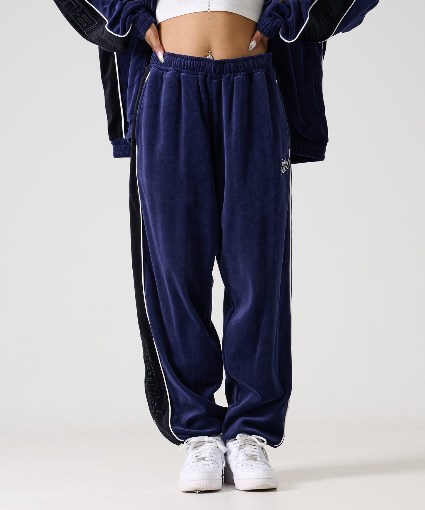 【Black Friday30%OFF】VELOR TRACK PANTS/ベロア トラックパンツ【FAM-52501】