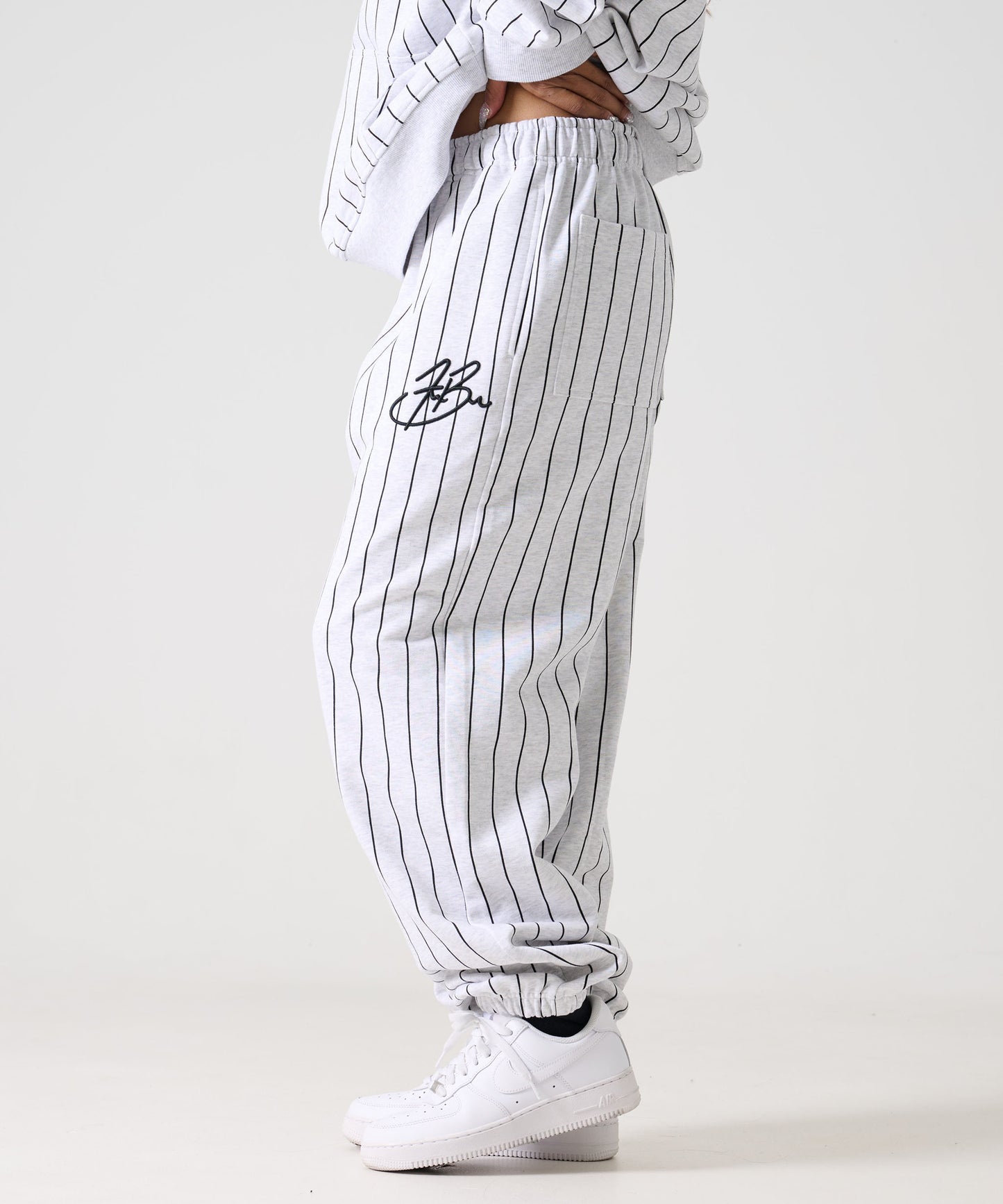 【Black Friday30%OFF】STRIPE SWEAT PANTS/スタッズ デニム パンツ ワイド 【FAM-52503】