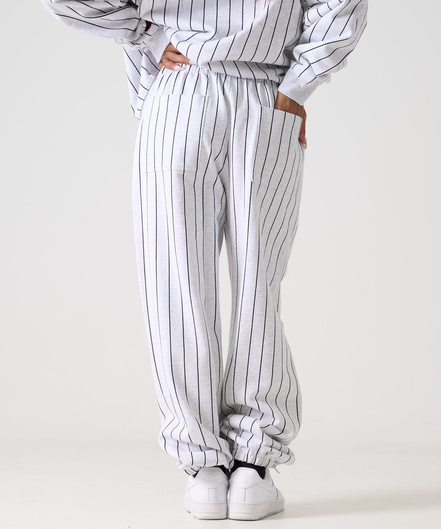 【Black Friday30%OFF】STRIPE SWEAT PANTS/スタッズ デニム パンツ ワイド 【FAM-52503】