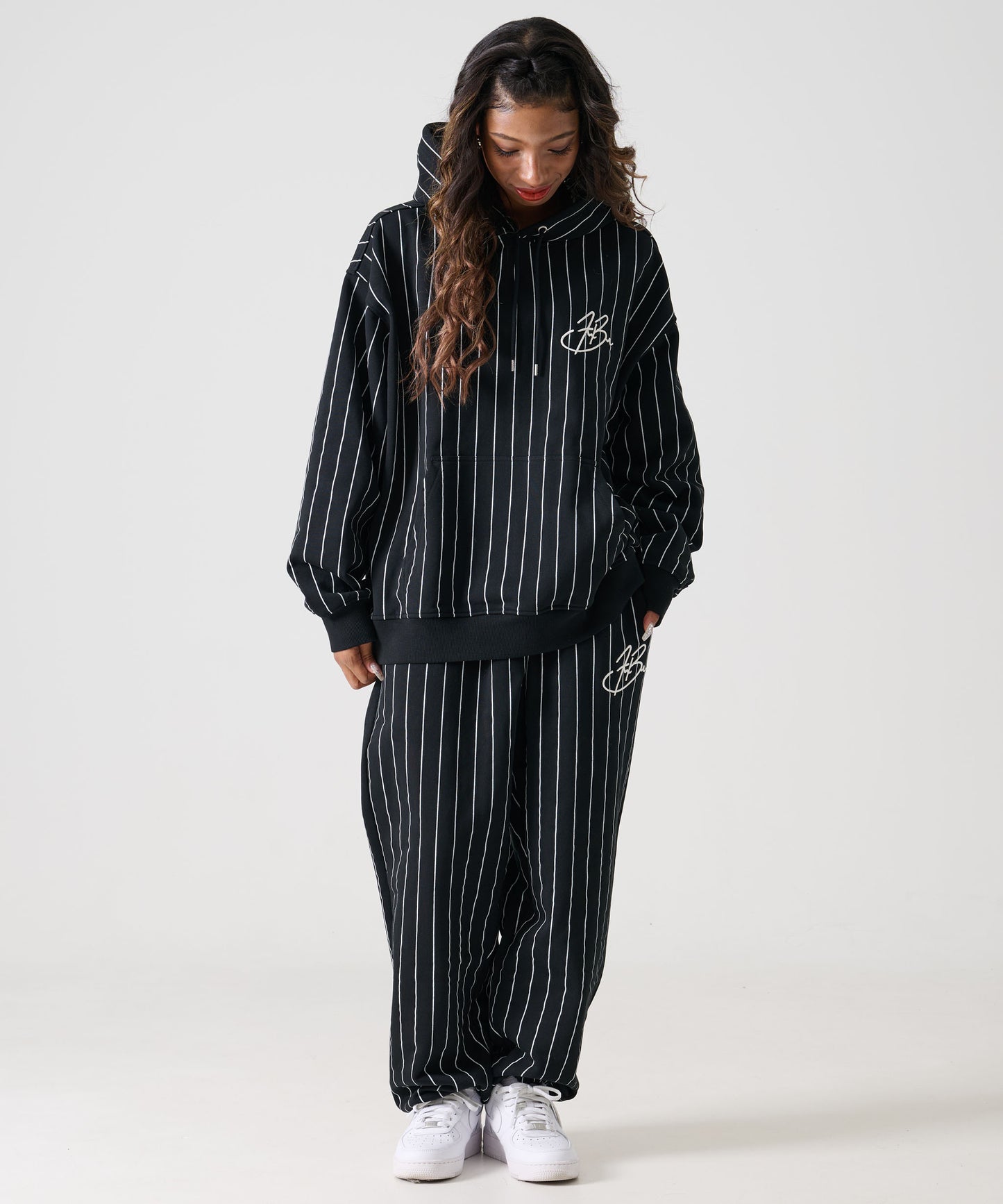 【Black Friday30%OFF】STRIPE SWEAT PANTS/スタッズ デニム パンツ ワイド 【FAM-52503】