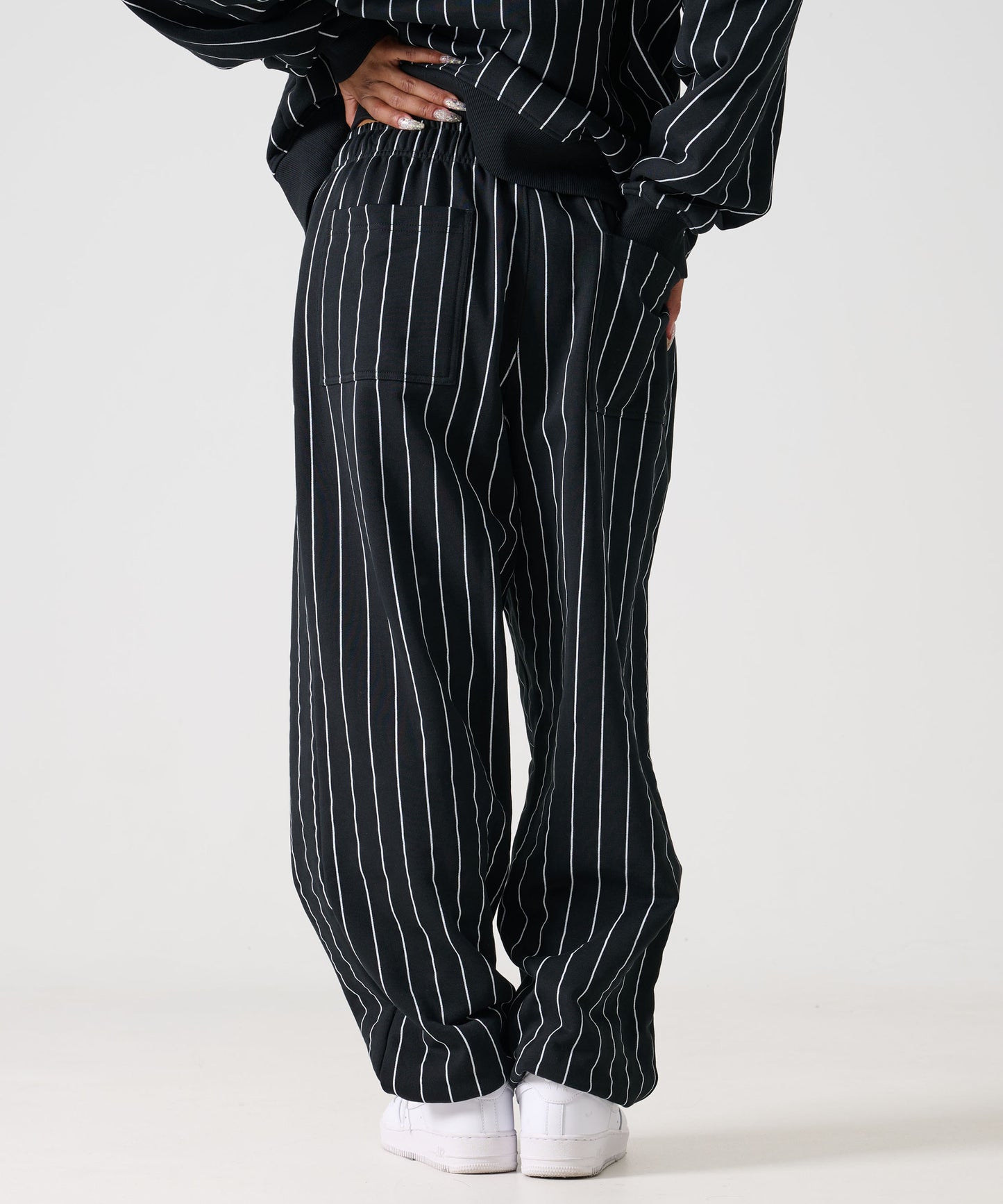 【Black Friday30%OFF】STRIPE SWEAT PANTS/スタッズ デニム パンツ ワイド 【FAM-52503】