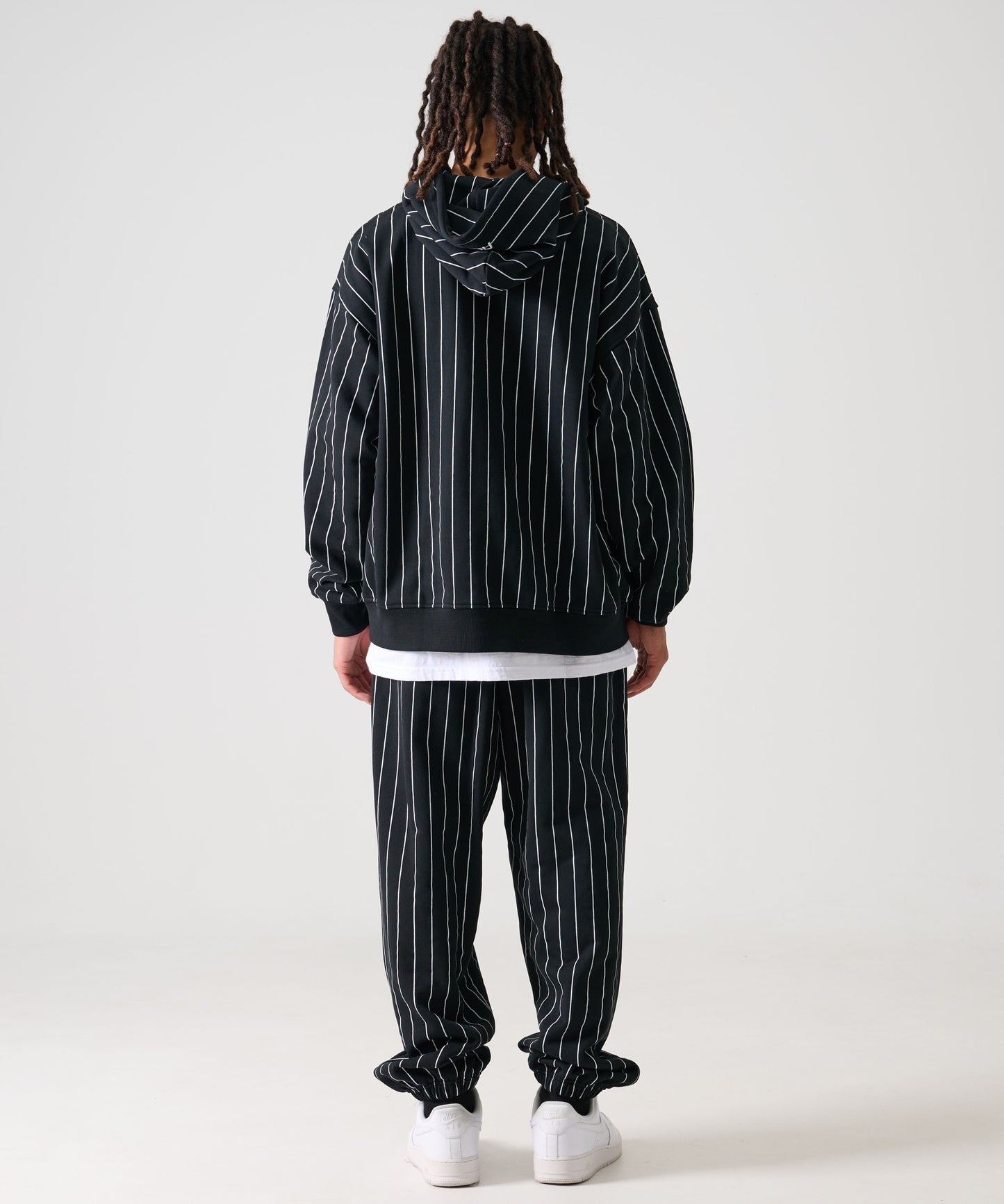 【Black Friday30%OFF】STRIPE SWEAT PANTS/スタッズ デニム パンツ ワイド 【FAM-52503】