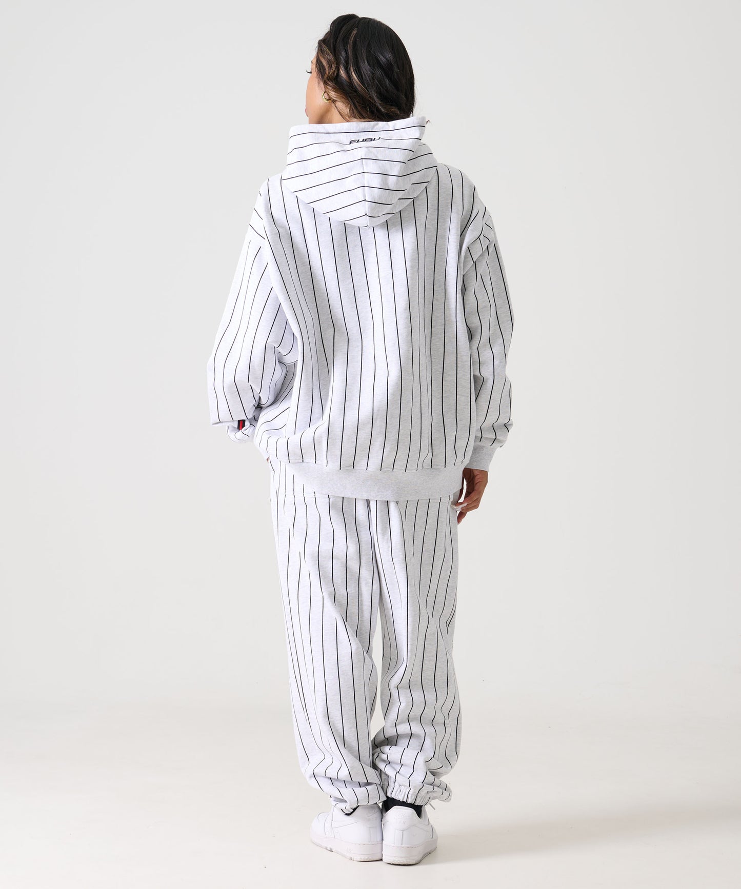 【Black Friday30%OFF】STRIPE SWEAT PANTS/スタッズ デニム パンツ ワイド 【FAM-52503】