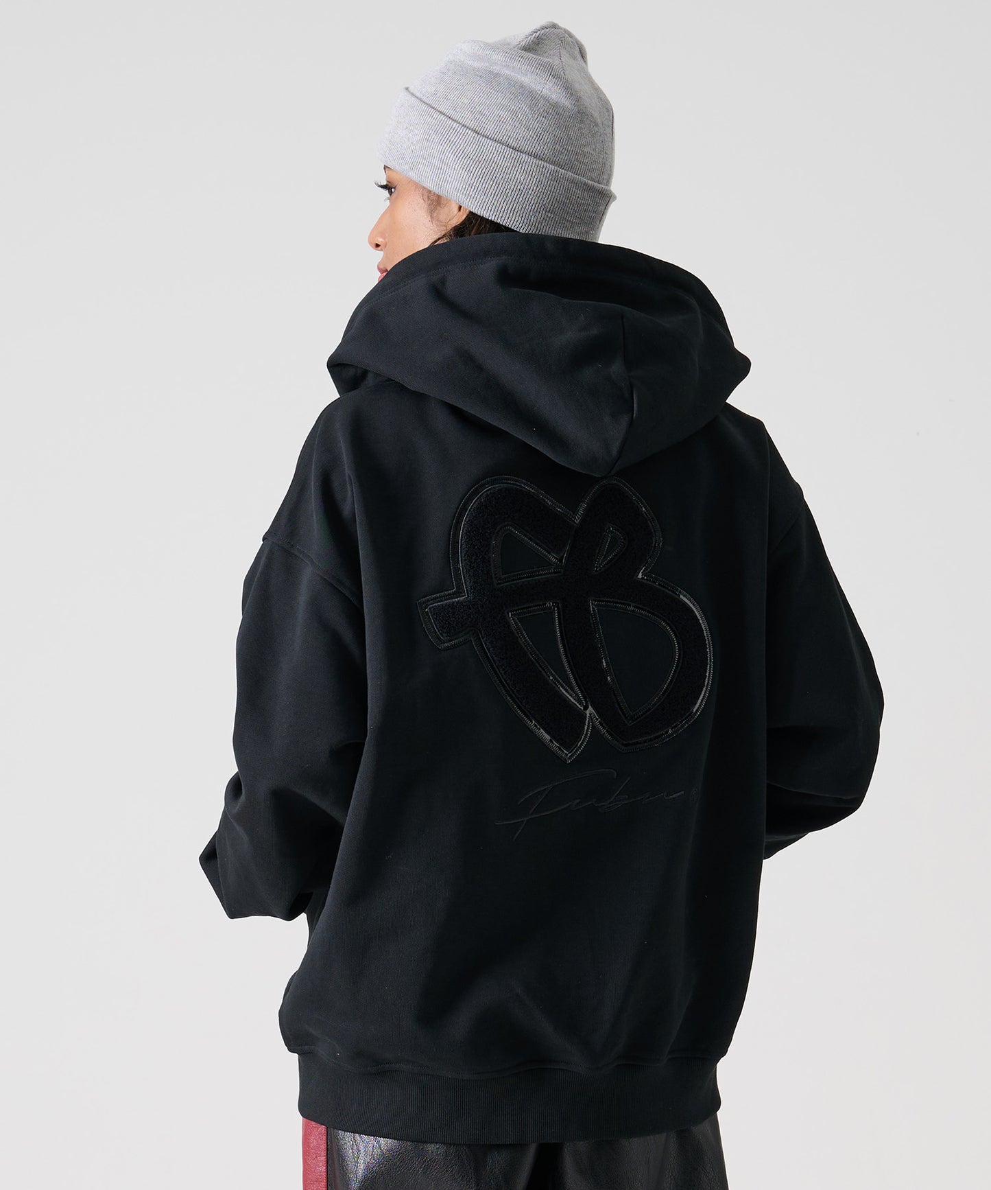 【Black Friday30%OFF】FB ZIP HOODIE/FBロゴ ジップパーカー 【FAM-52704】