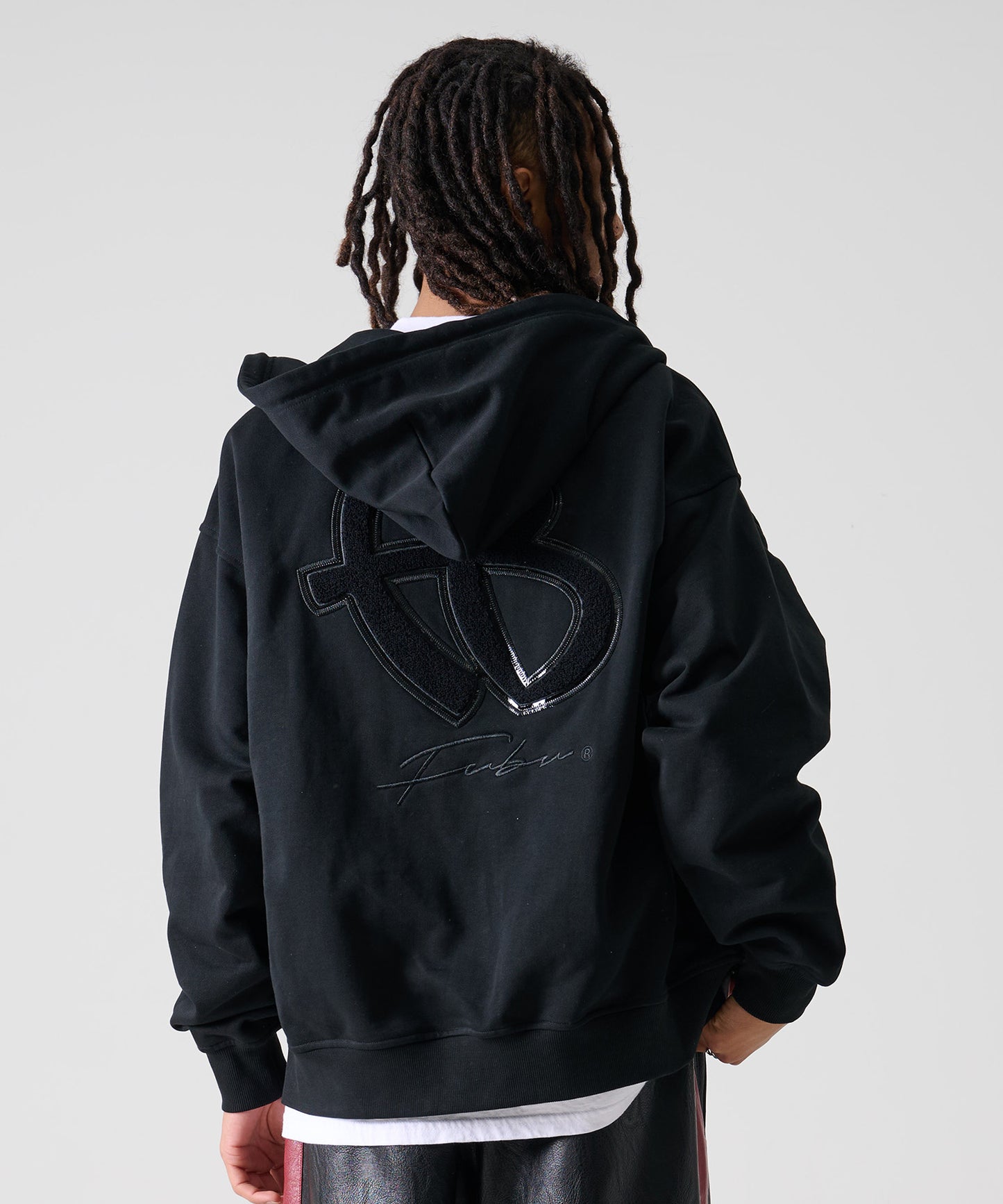 【Black Friday30%OFF】FB ZIP HOODIE/FBロゴ ジップパーカー 【FAM-52704】